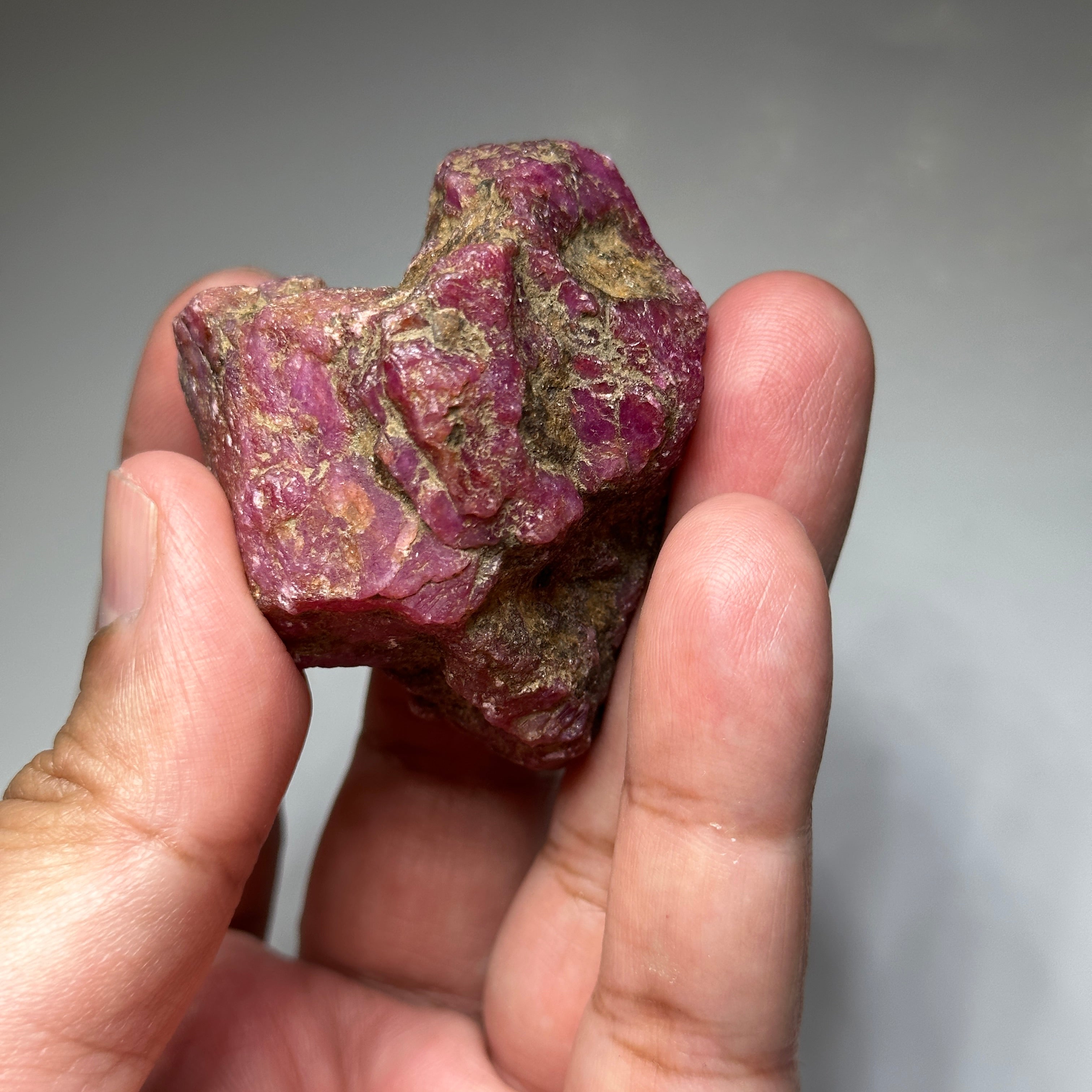 111gm / 555ct Ruby Crystal Cluster, Tanzania, Untreated Unheated. 53.5 x 46.9 x 32 mm