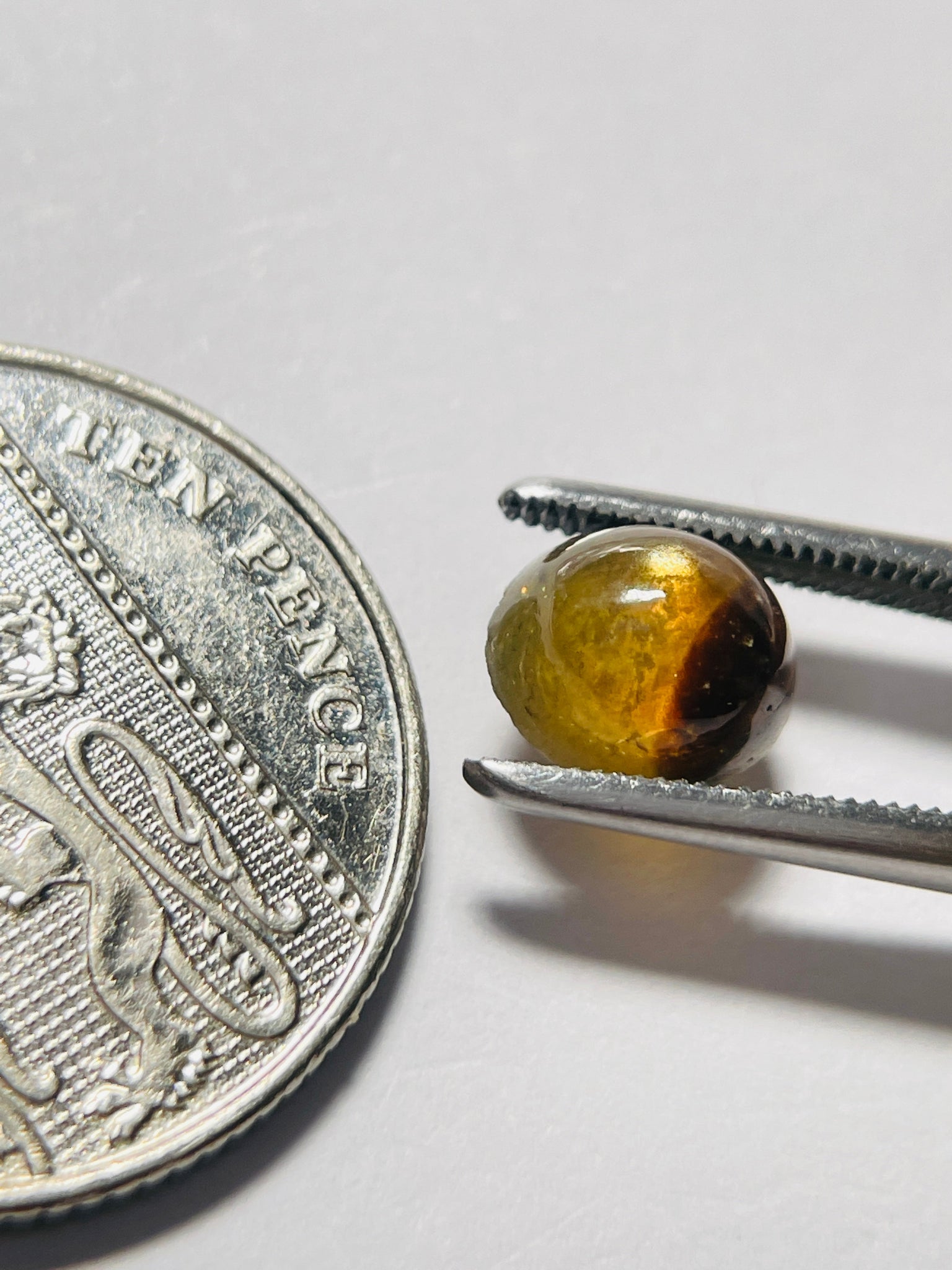 2.77Ct Umba Sapphire Cabochon. Tanzania Untreated Unheated.