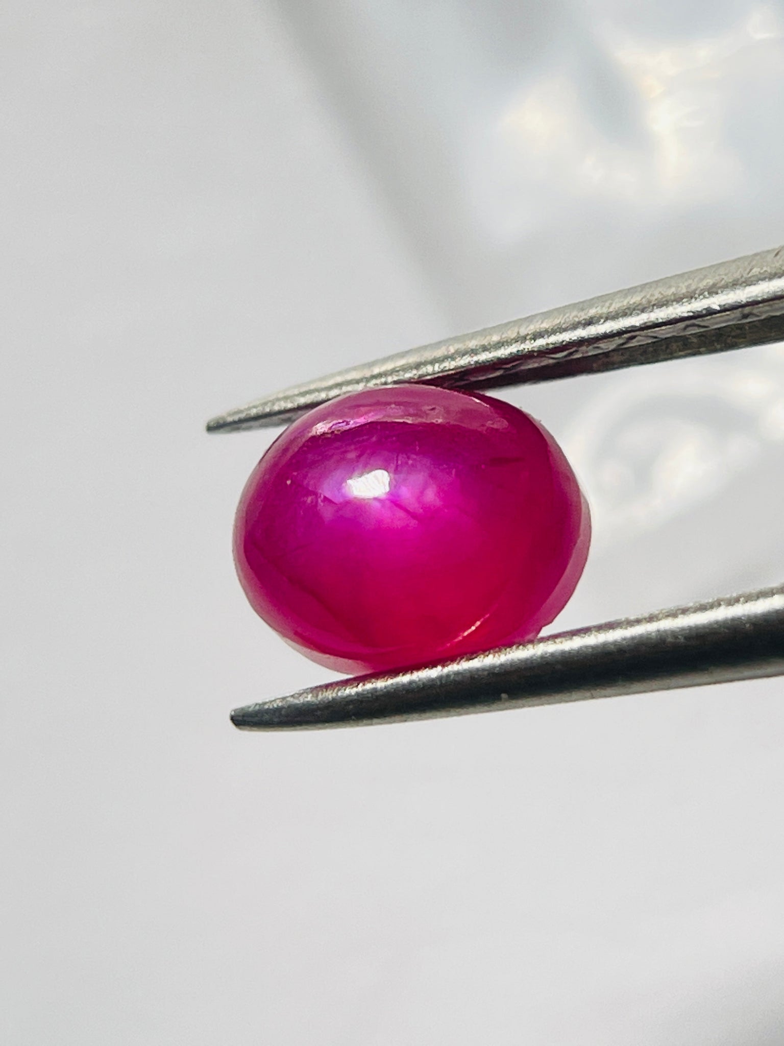 1.75Ct Ruby Tanzania. Untreated Unheated. Seems To Have A Moving Spot/star