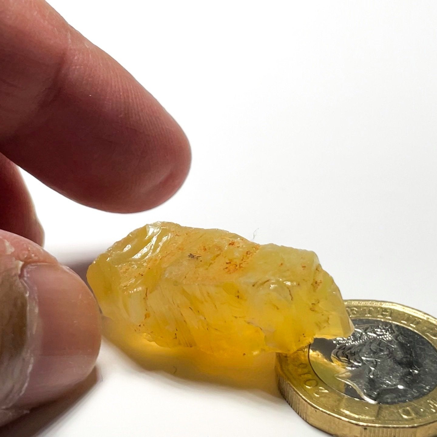 29.26Ct Opal Tanzania Untreated Unheated From A 1999 Deposit Chatoyant (Pearly Cats-Eye Effect)