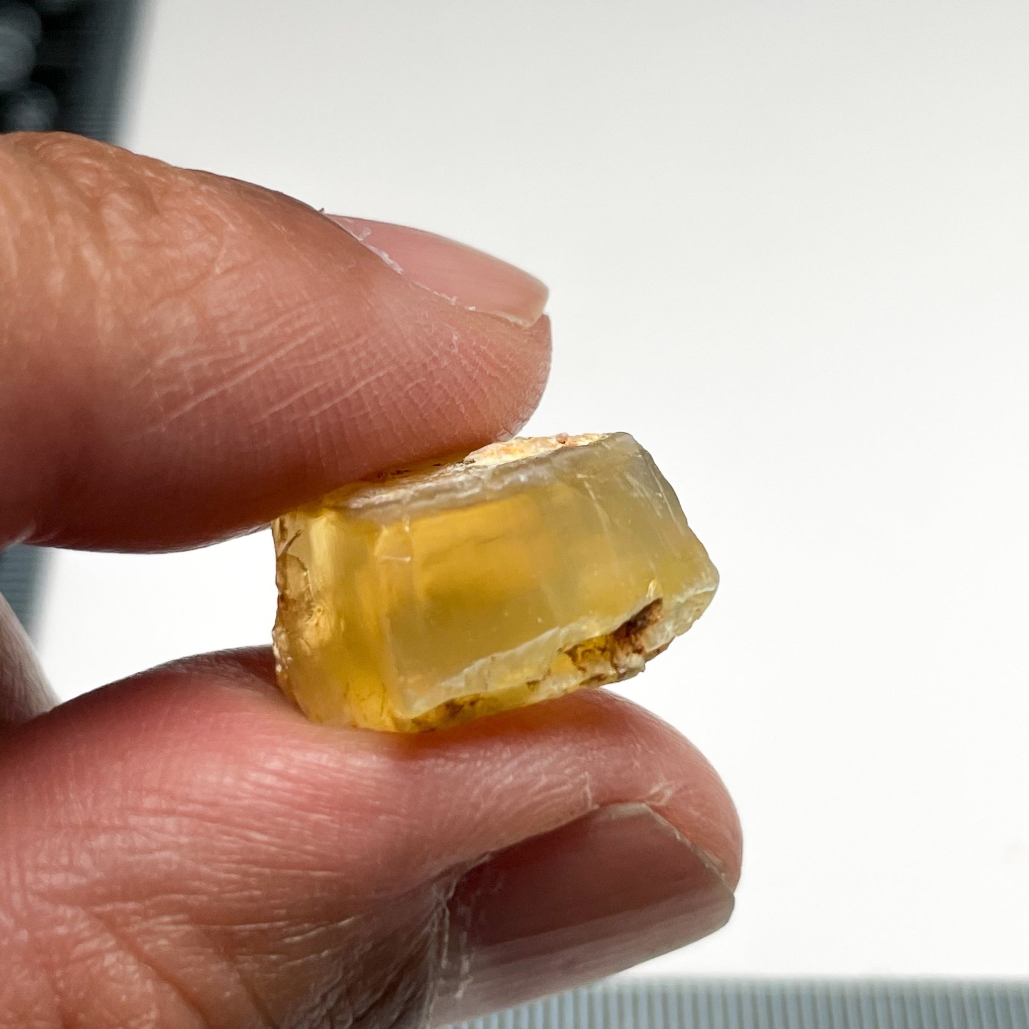 10.69Ct Opal Cats Eye Effect Tanzania. Untreated Unheated