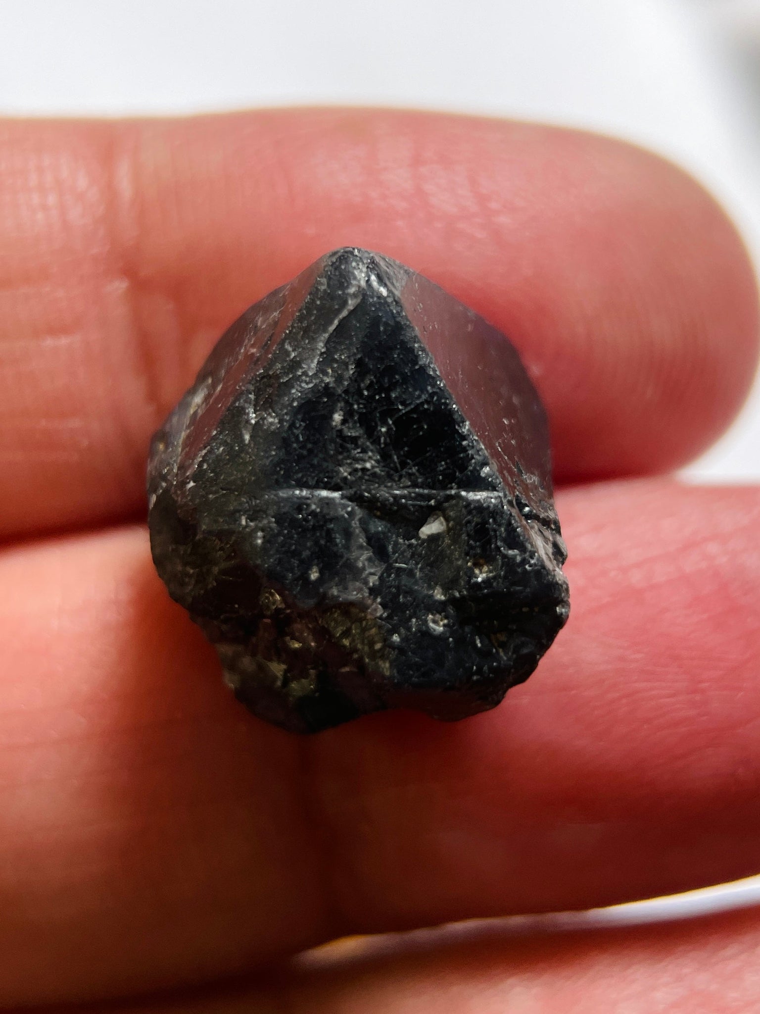 27.00Ct Mahenge Spinel Crystal Tanzania. Untreated Unheated