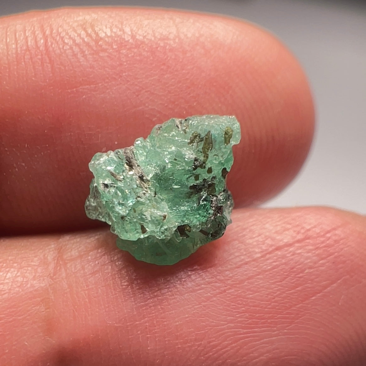 3.43Ct Emerald Crystal Tanzania Untreated Unheated No Oil