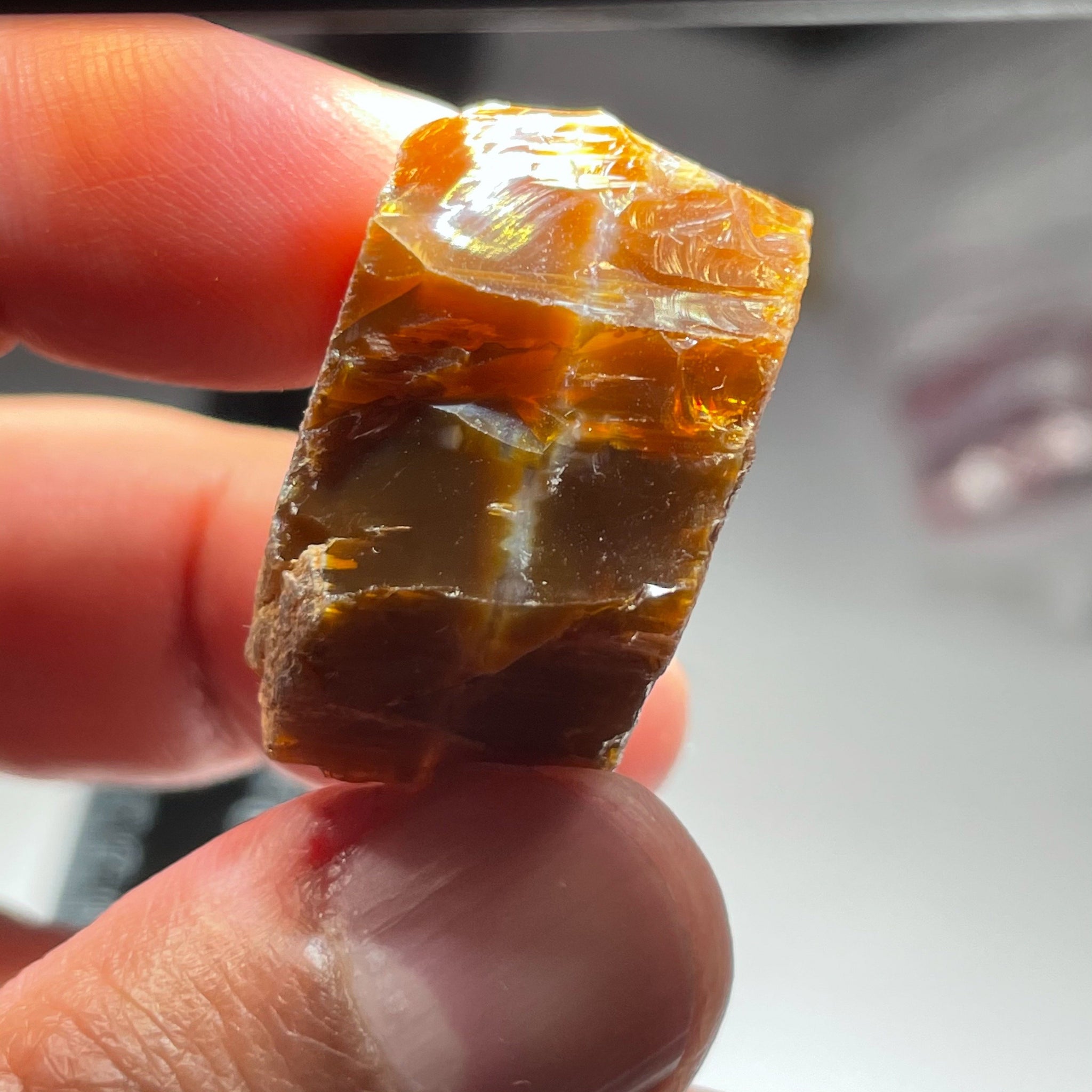 60.00Ct Opal Tanzania Untreated Unheated From A 1999 Deposit Chatoyant (Cats-Eye Effect) Has An