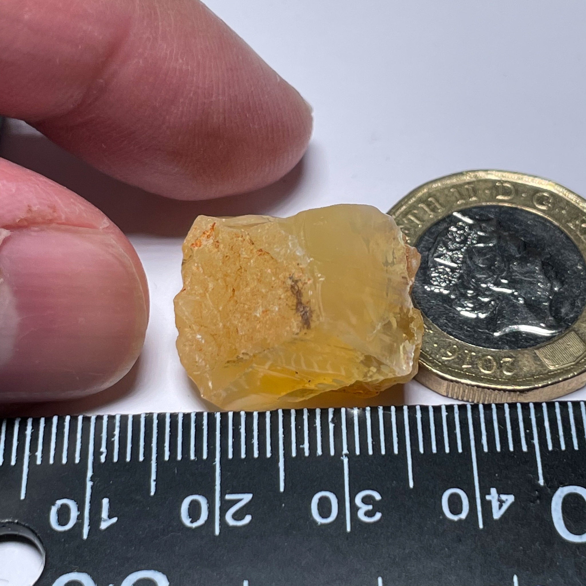 24.44Ct Opal Tanzania Untreated Unheated From A 1999 Deposit Chatoyant (White Pearly Cats-Eye