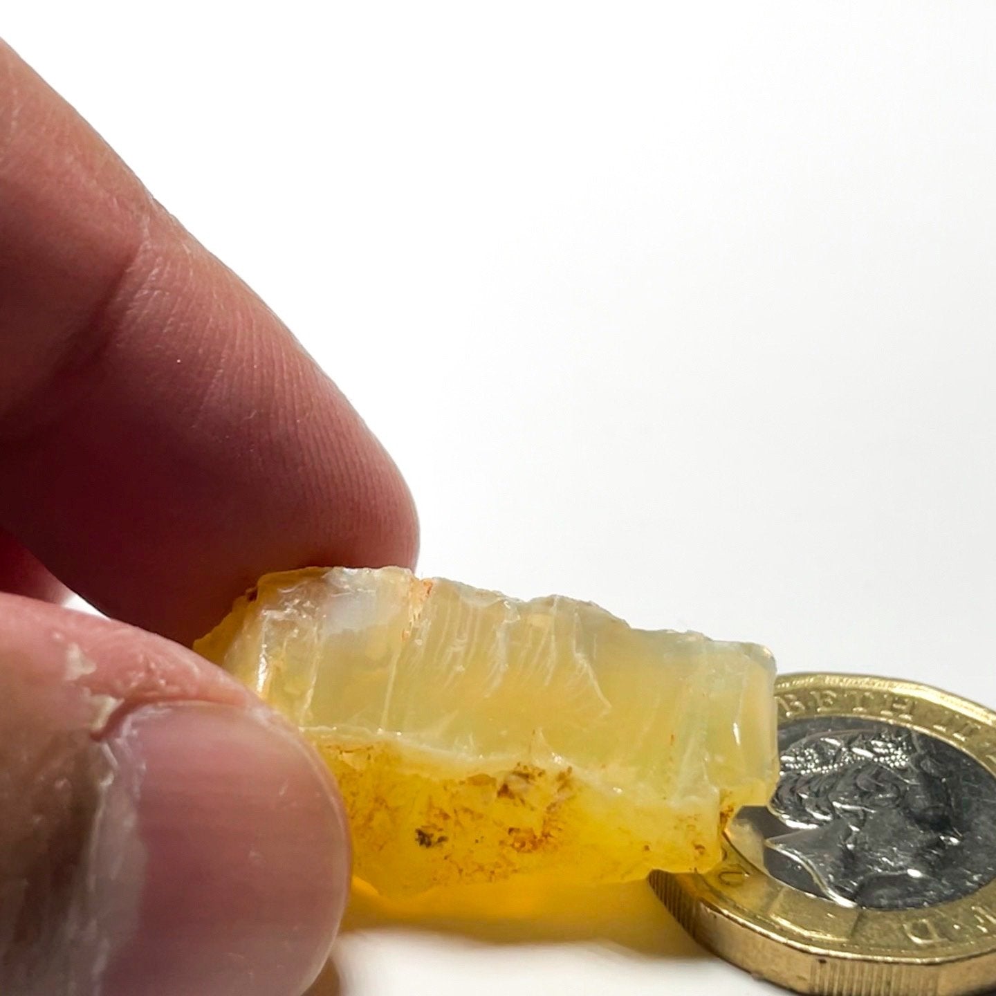 29.26Ct Opal Tanzania Untreated Unheated From A 1999 Deposit Chatoyant (Pearly Cats-Eye Effect)