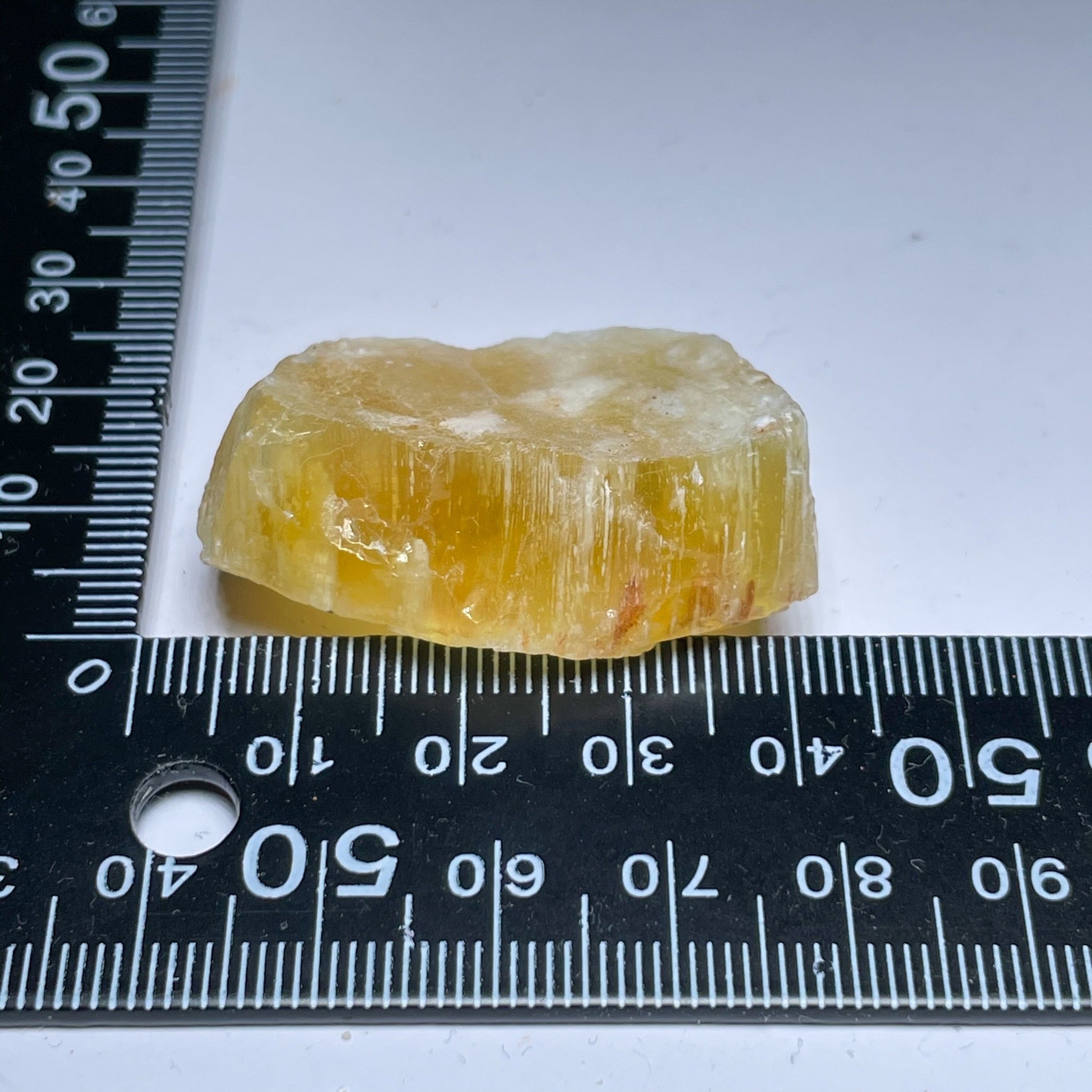 77.41Ct Opal Tanzania Untreated Unheated From A 1999 Deposit Chatoyant (Cats-Eye Effect)