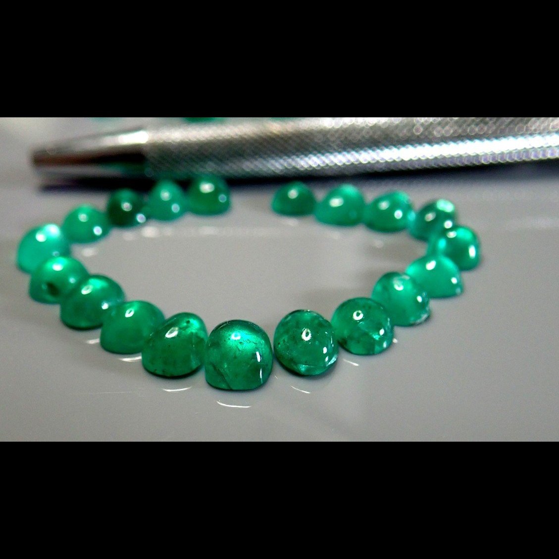 15.72ct Emerald Lot, Tanzania (near Zambia border, almost identical to Zambian material) Untreated Unheated NO OIL. 0.50CT-1.32CT-Gems Of East Africa