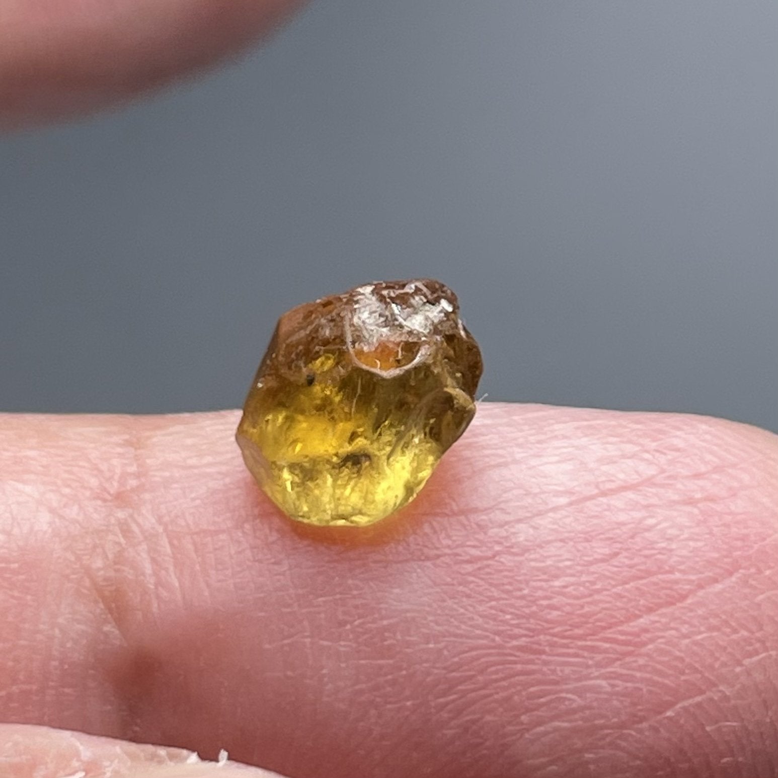 2.37Ct Tourmaline Tanzania Vs(Very Tiny Black Spot Inside) Unheated Untreated.