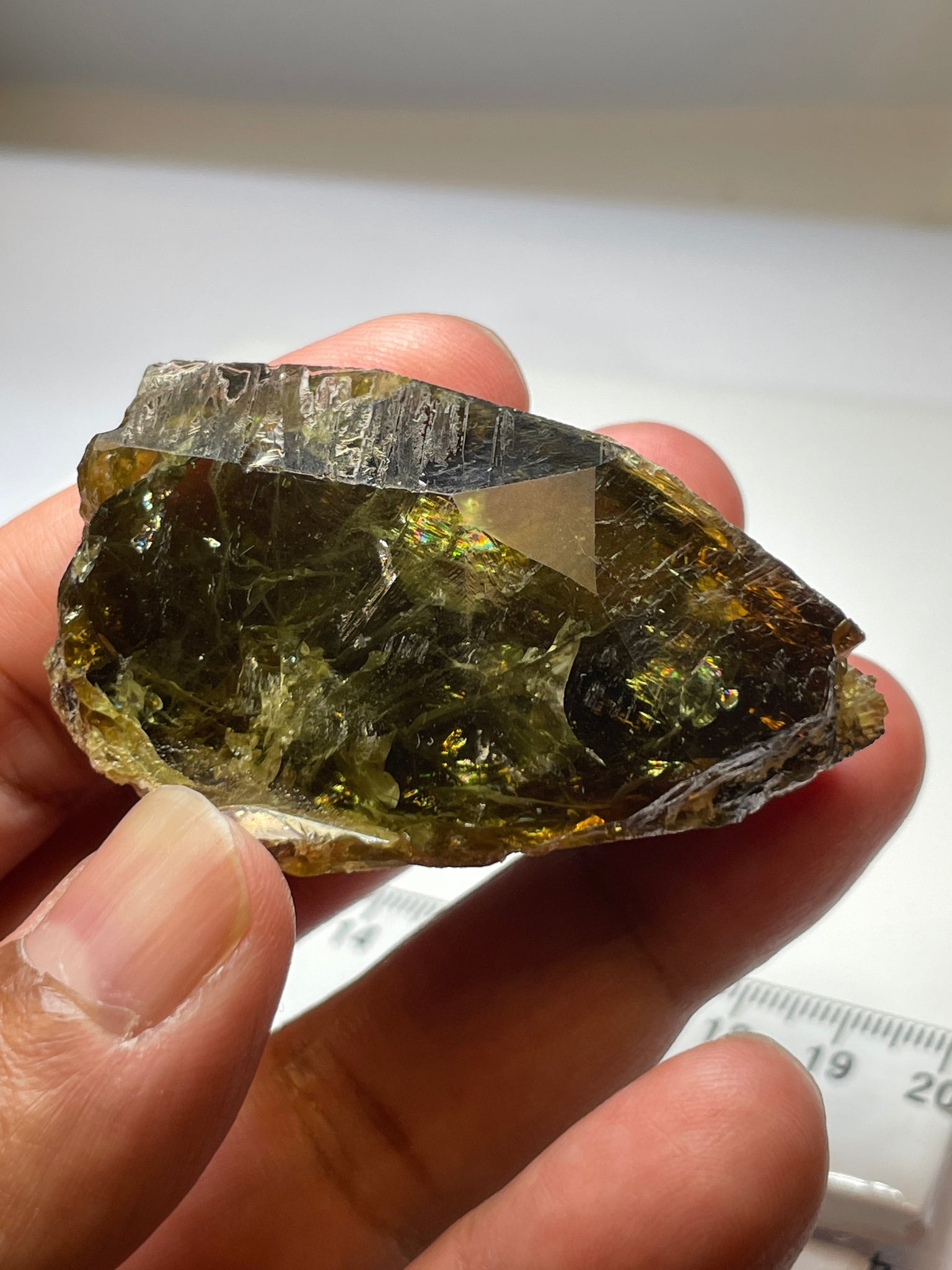 347.00Ct / 69.40Gm Tanzanian Sphene Crystal Untreated Unheated. 58.1 X 31.3 30.3Mm Very High End