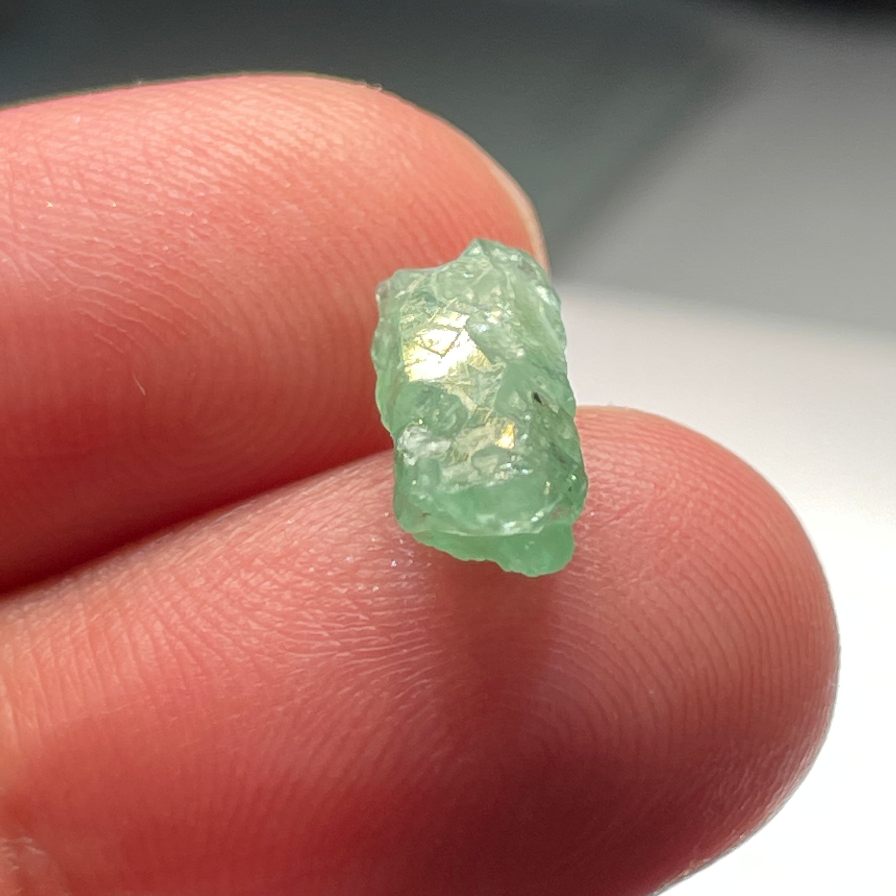 3.22Ct Emerald Crystal. Tanzania. No Oil Untreated Unheated.
