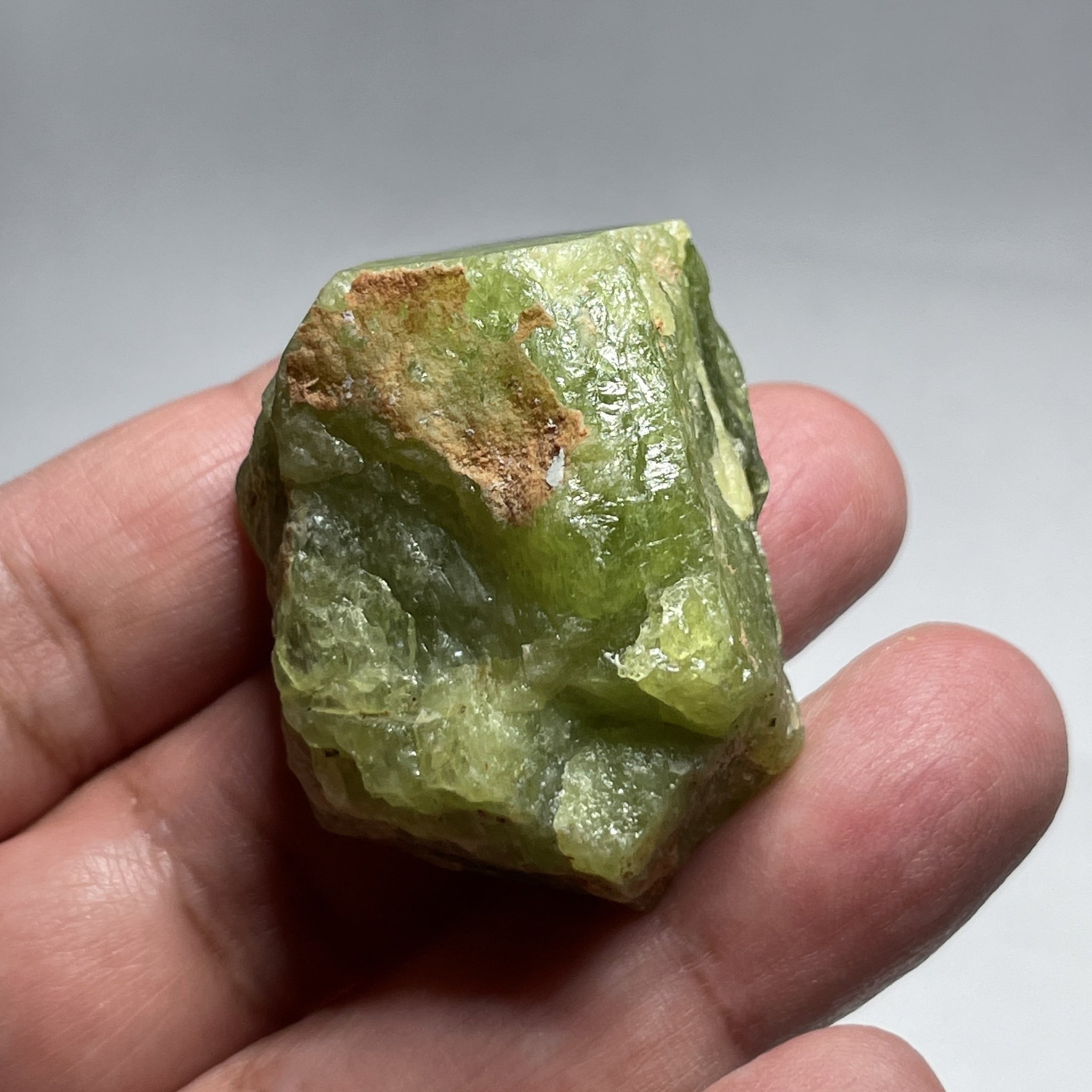 65.40Gm / 327.00Ct Tsavorite Merelani Tanzania Untreated Unheated - With Gemmy Poritions. 44.5 X 21