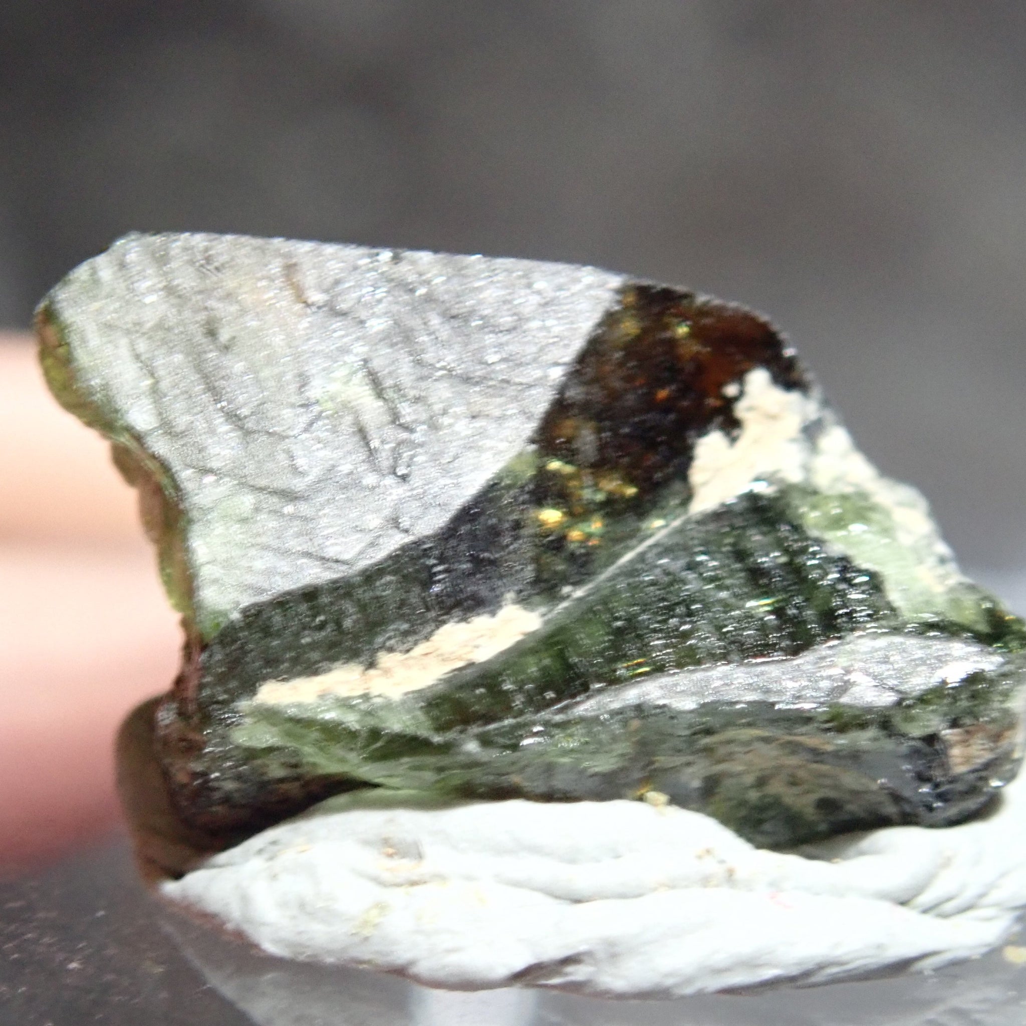 21.37Ct Chrome Sphene Crystal Tanzania Very Rare