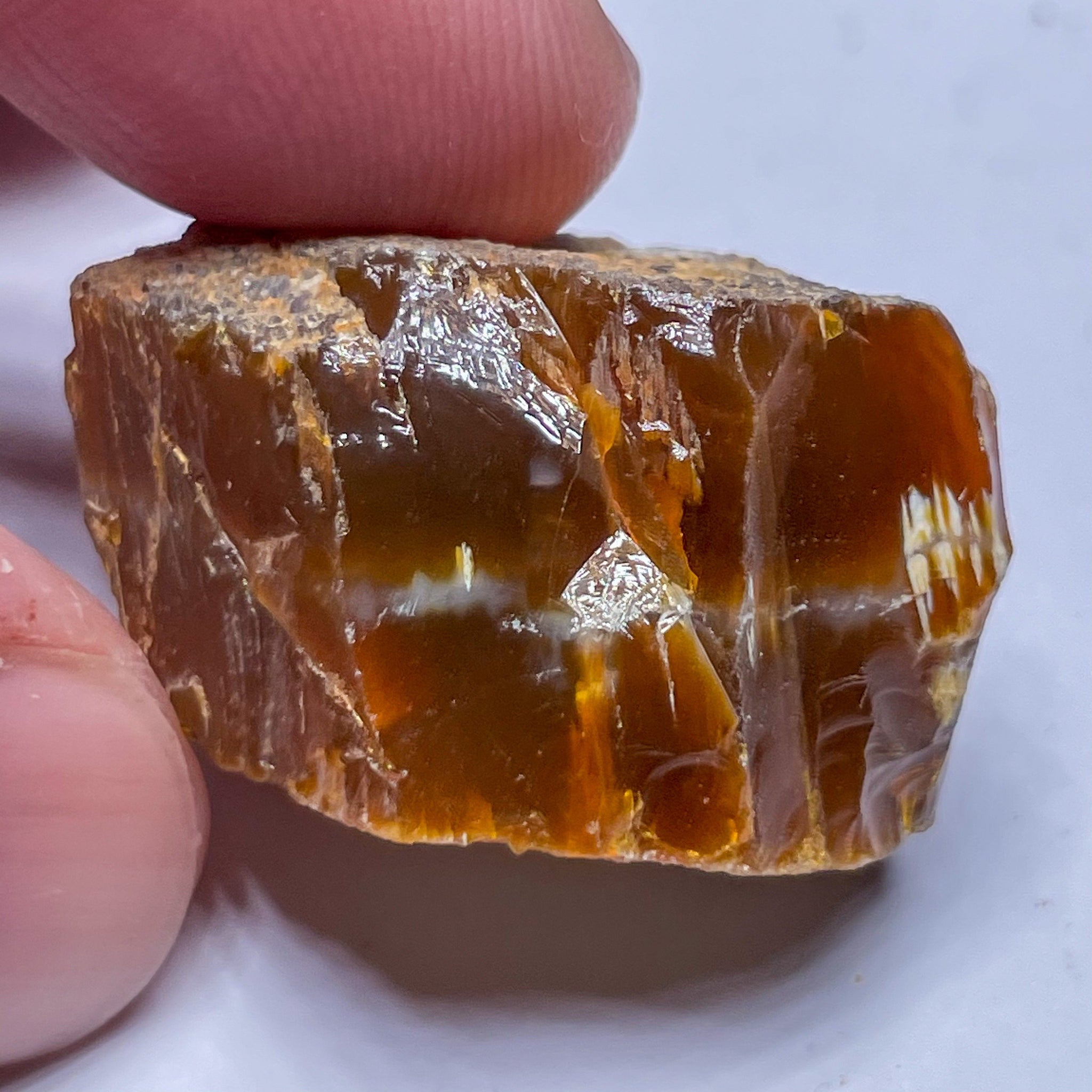 60.00Ct Opal Tanzania Untreated Unheated From A 1999 Deposit Chatoyant (Cats-Eye Effect) Has An