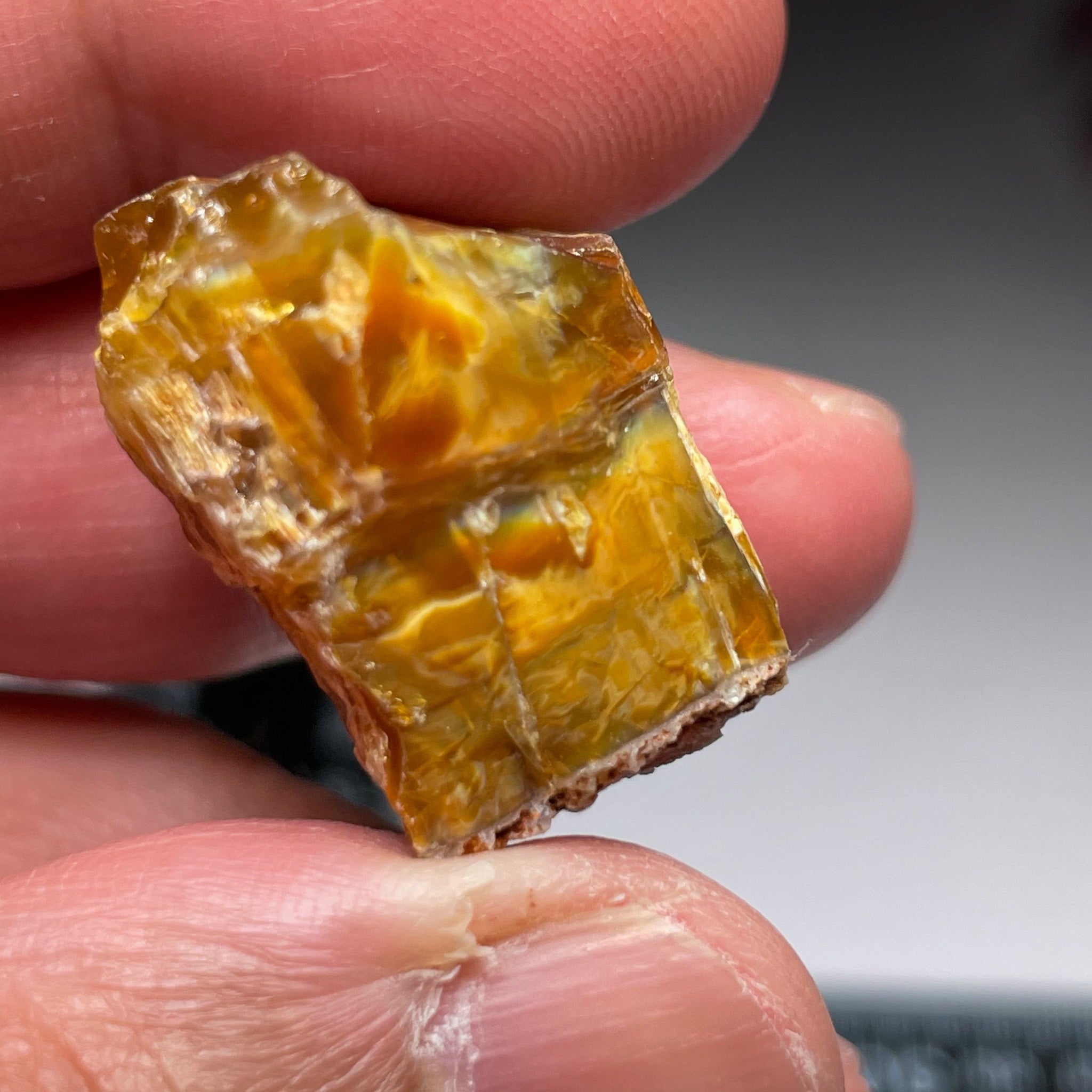 59.74Ct Opal Tanzania Untreated Unheated From A 1999 Deposit Chatoyant (Cats-Eye Effect) Has An