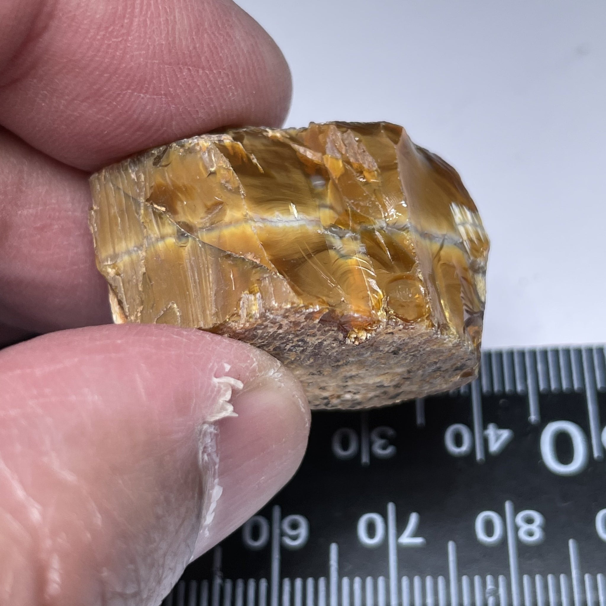 60.00Ct Opal Tanzania Untreated Unheated From A 1999 Deposit Chatoyant (Cats-Eye Effect) Has An