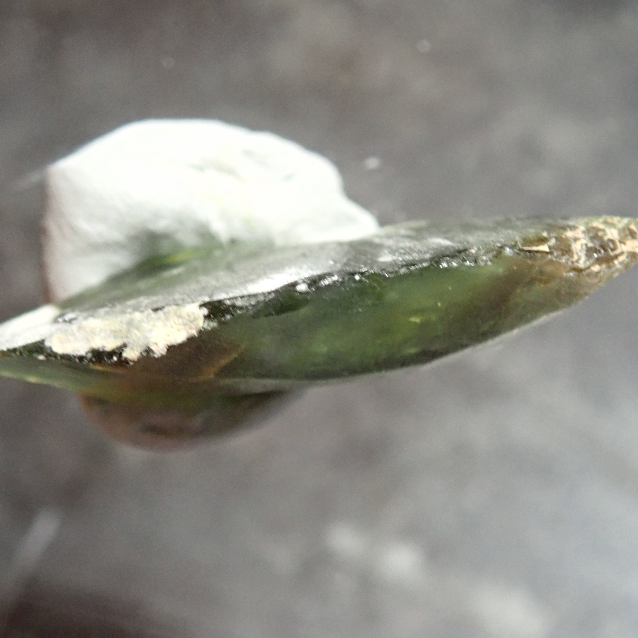 25.28Ct Chrome Sphene Crystal Tanzania Very Rare