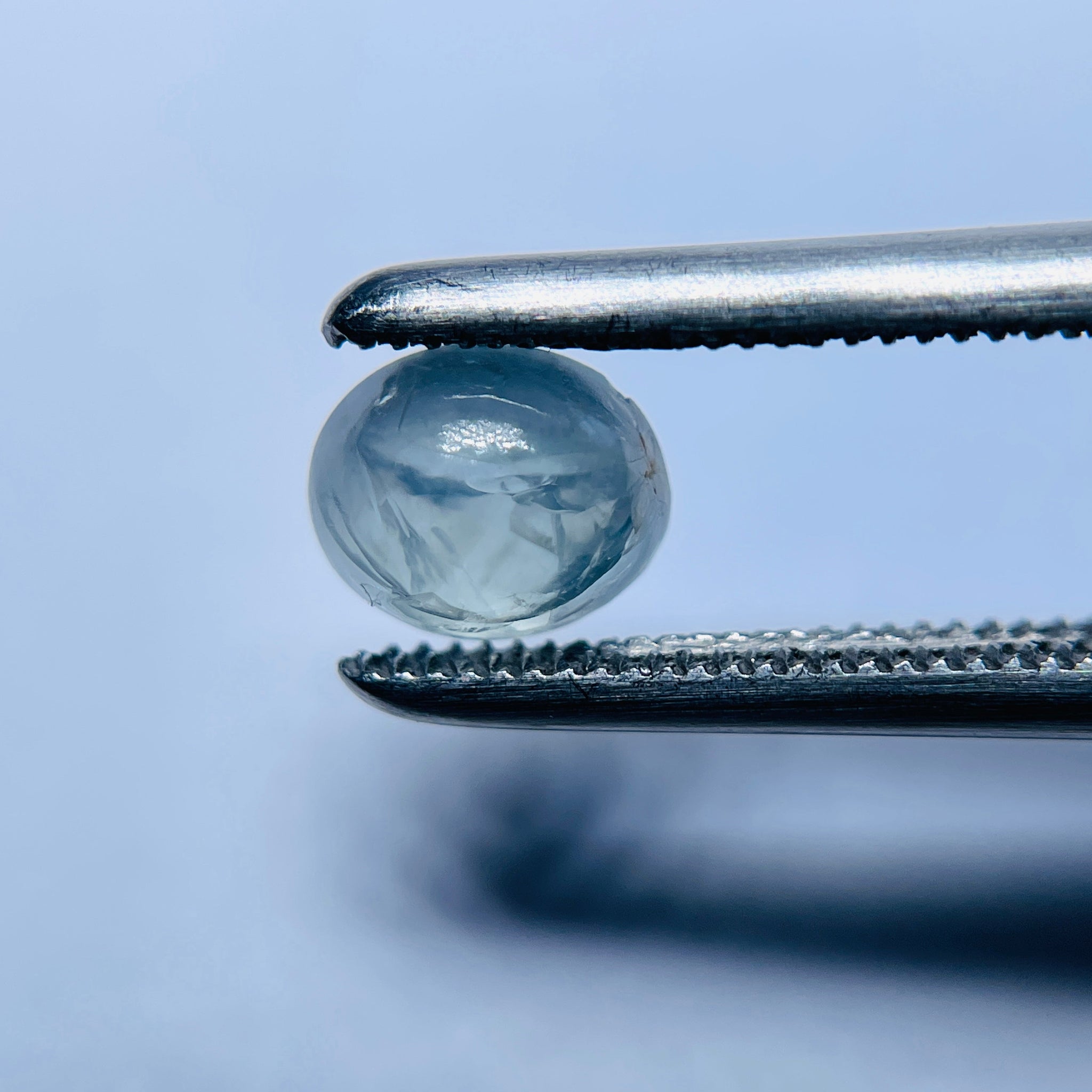 0.88Ct Alexandrite Lake Manyara Tanzania. Untreated Unheated.