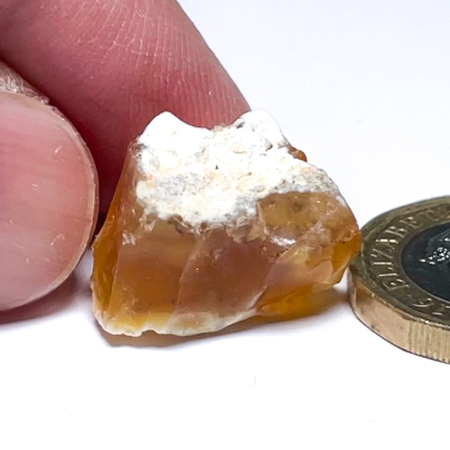 17.78Ct Opal Tanzania Untreated Unheated From A 1999 Deposit Chatoyant (Pearly Cats-Eye Effect)