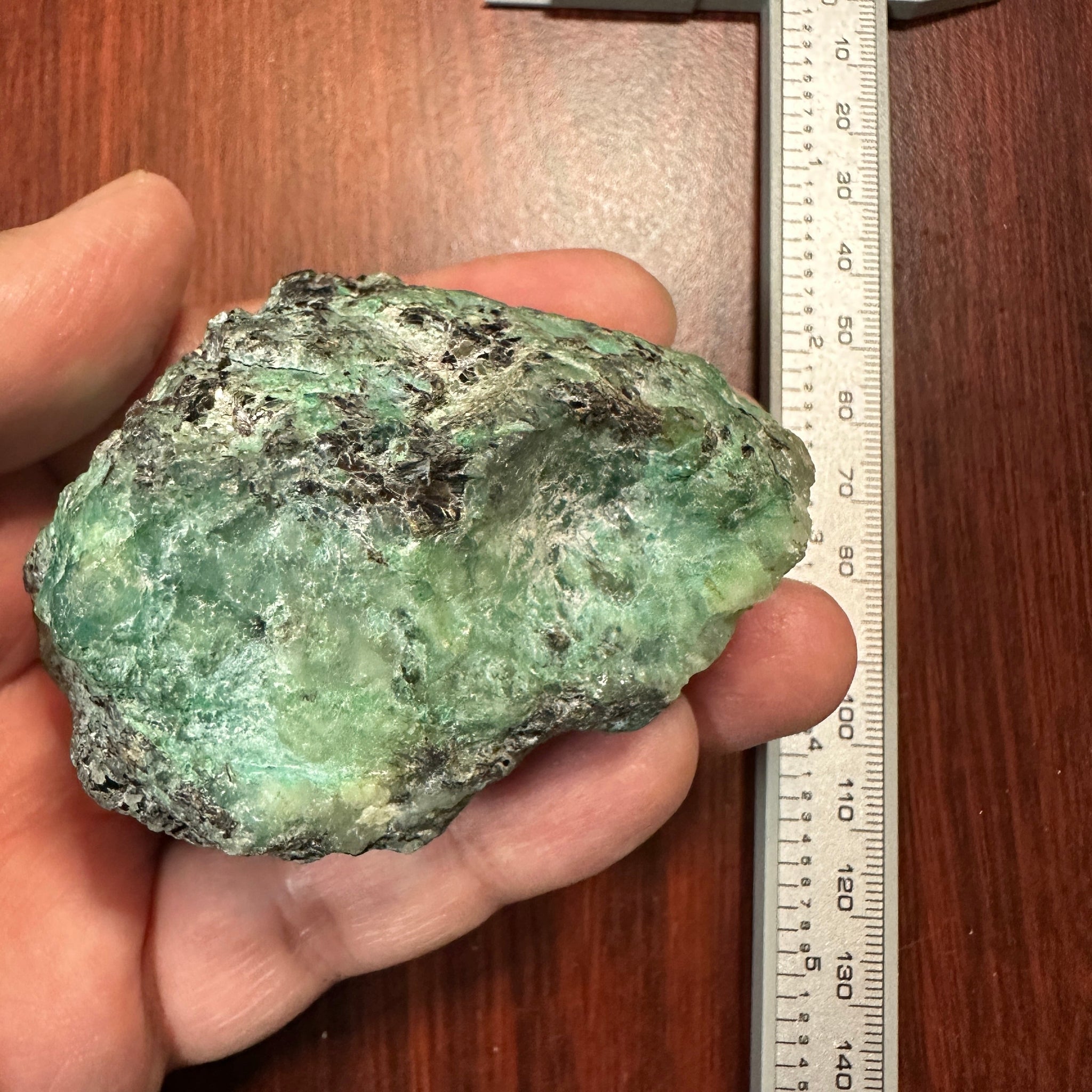 199.50Gm Emerald Crystal Tanzania Untreated Unheated