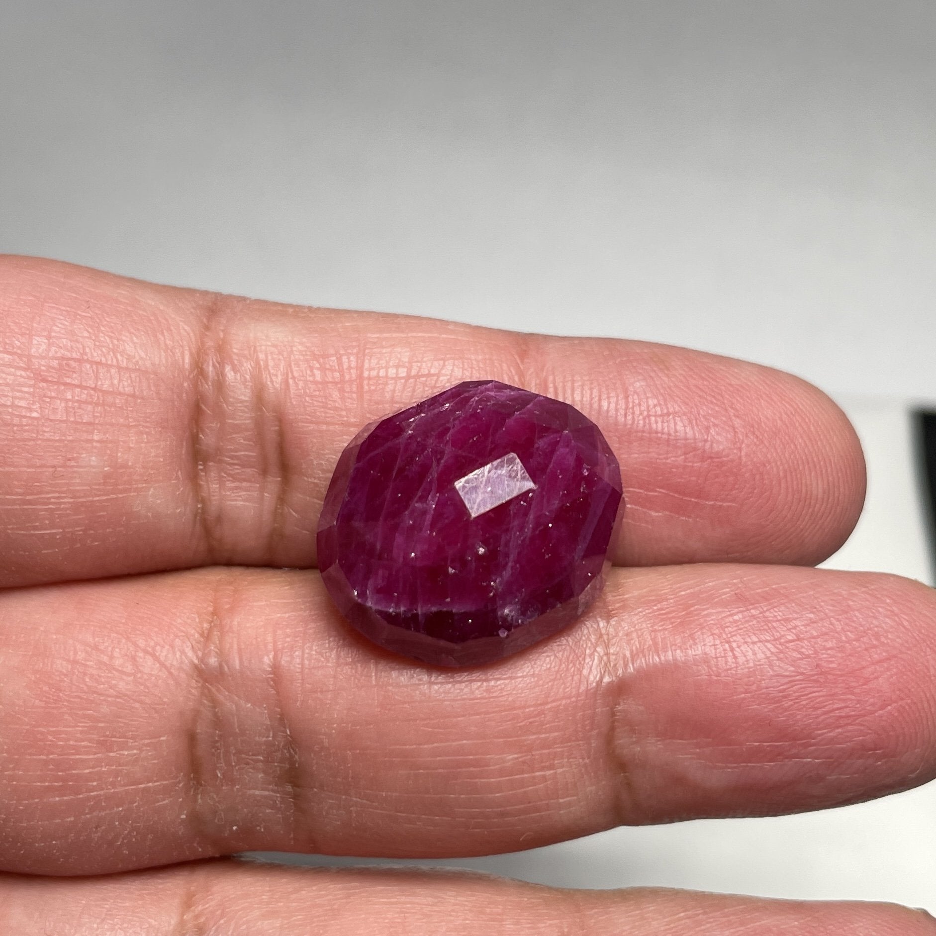47.27Ct Faceted Ruby Cab Longido Tanzania Untreated Unheated. 21 X 19.5 11Mm