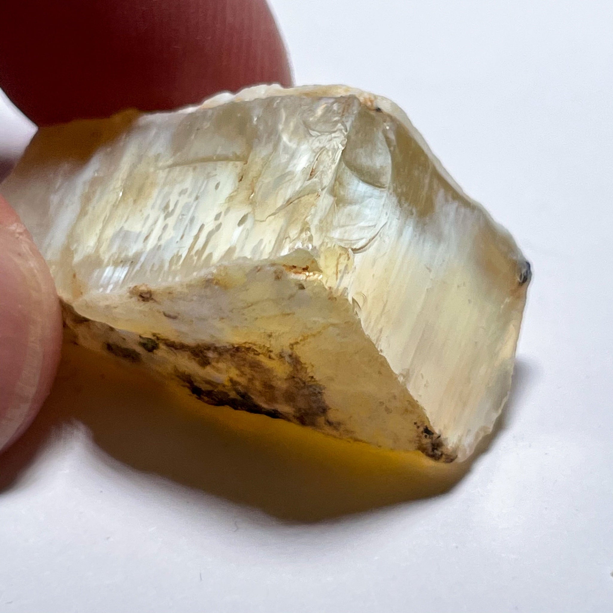 42.51Ct Opal Tanzania Untreated Unheated From A 1999 Deposit Chatoyant (White Pearly Cats-Eye