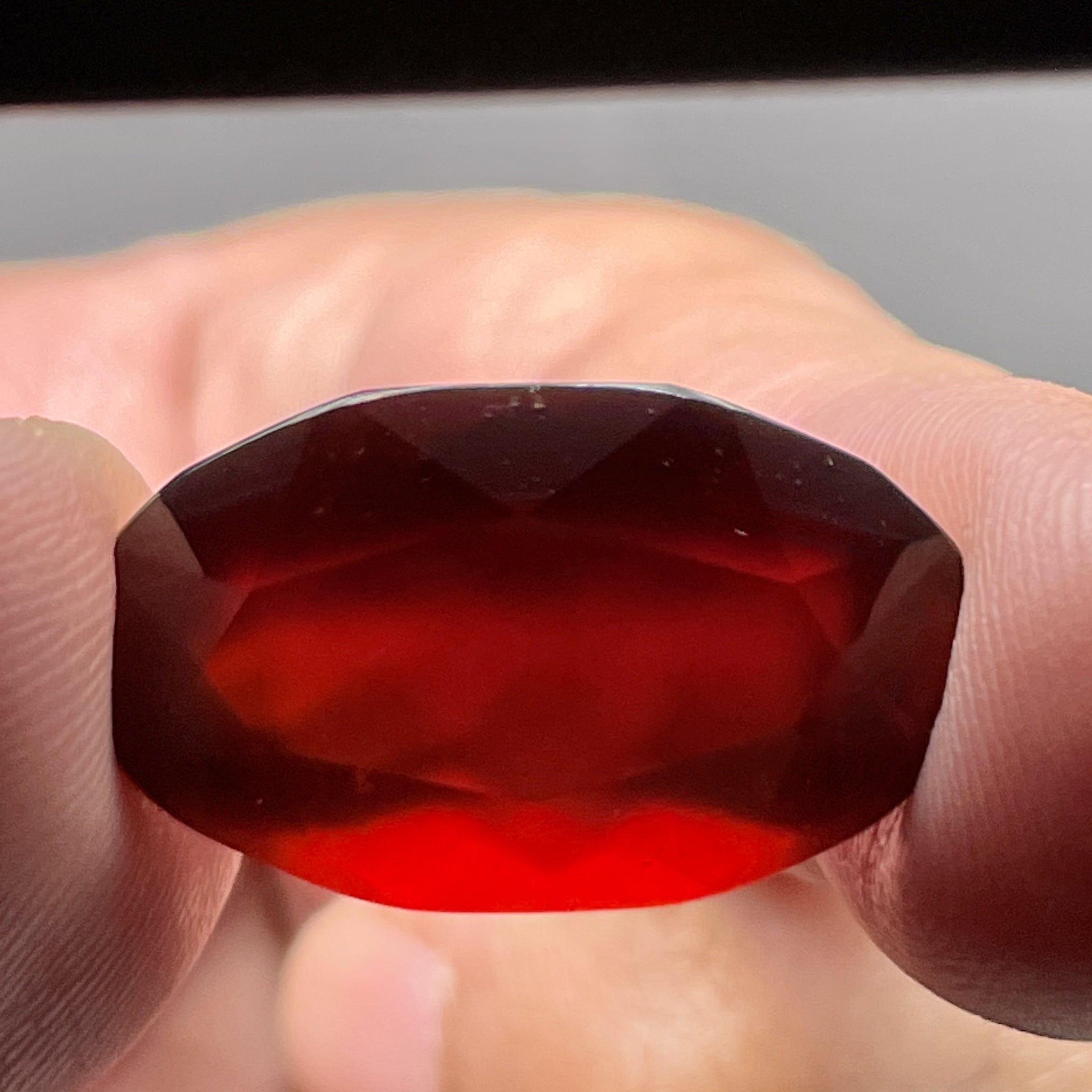 36.49Ct Hessonite Garnet Tanzania Untreated Unheated. 25.2X 14.6 X 11 Mm Use Either Side.