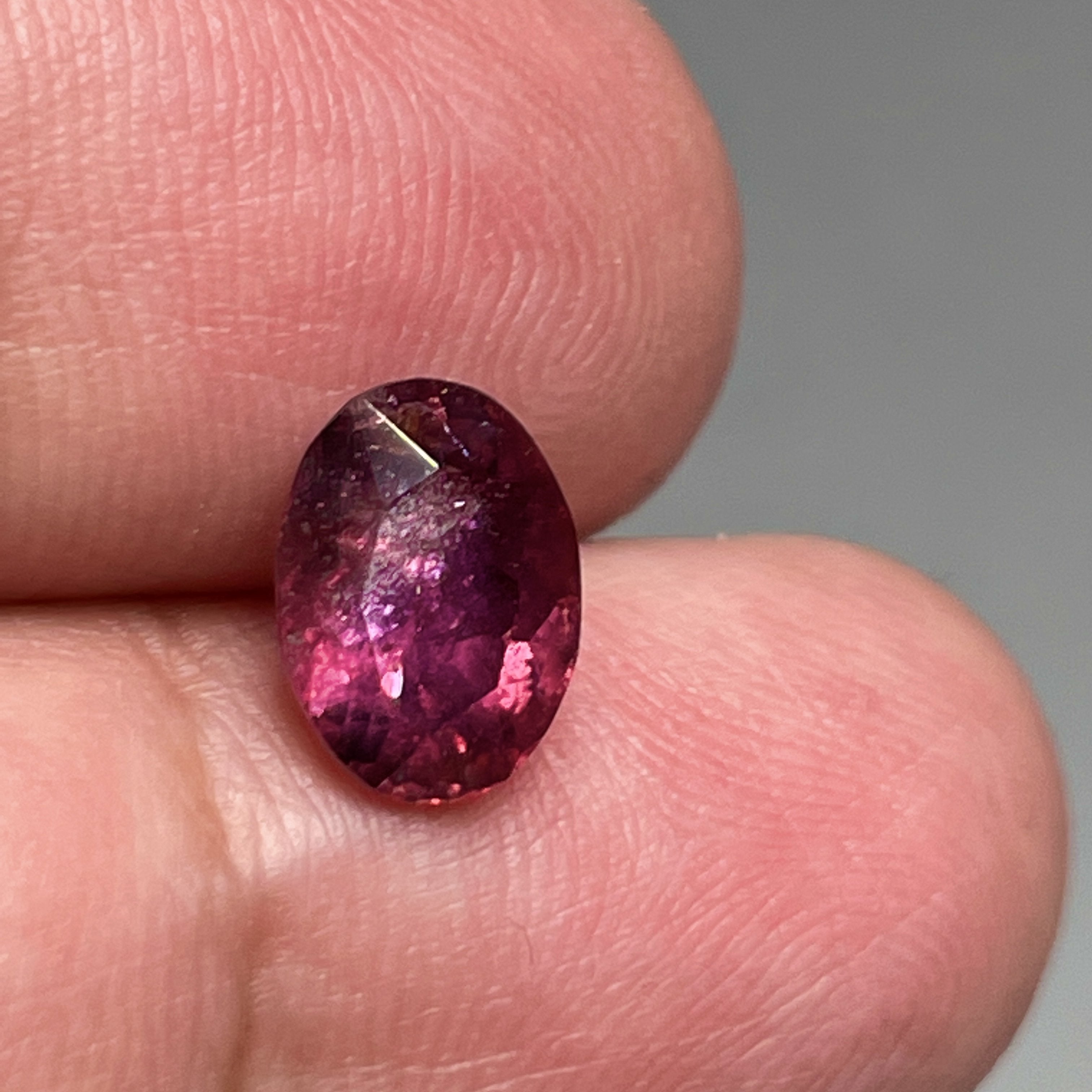 2.23Ct Winza Sapphire Tanzania Untreated Unheated - Stone Has Both Blue And Red In It Is Colour