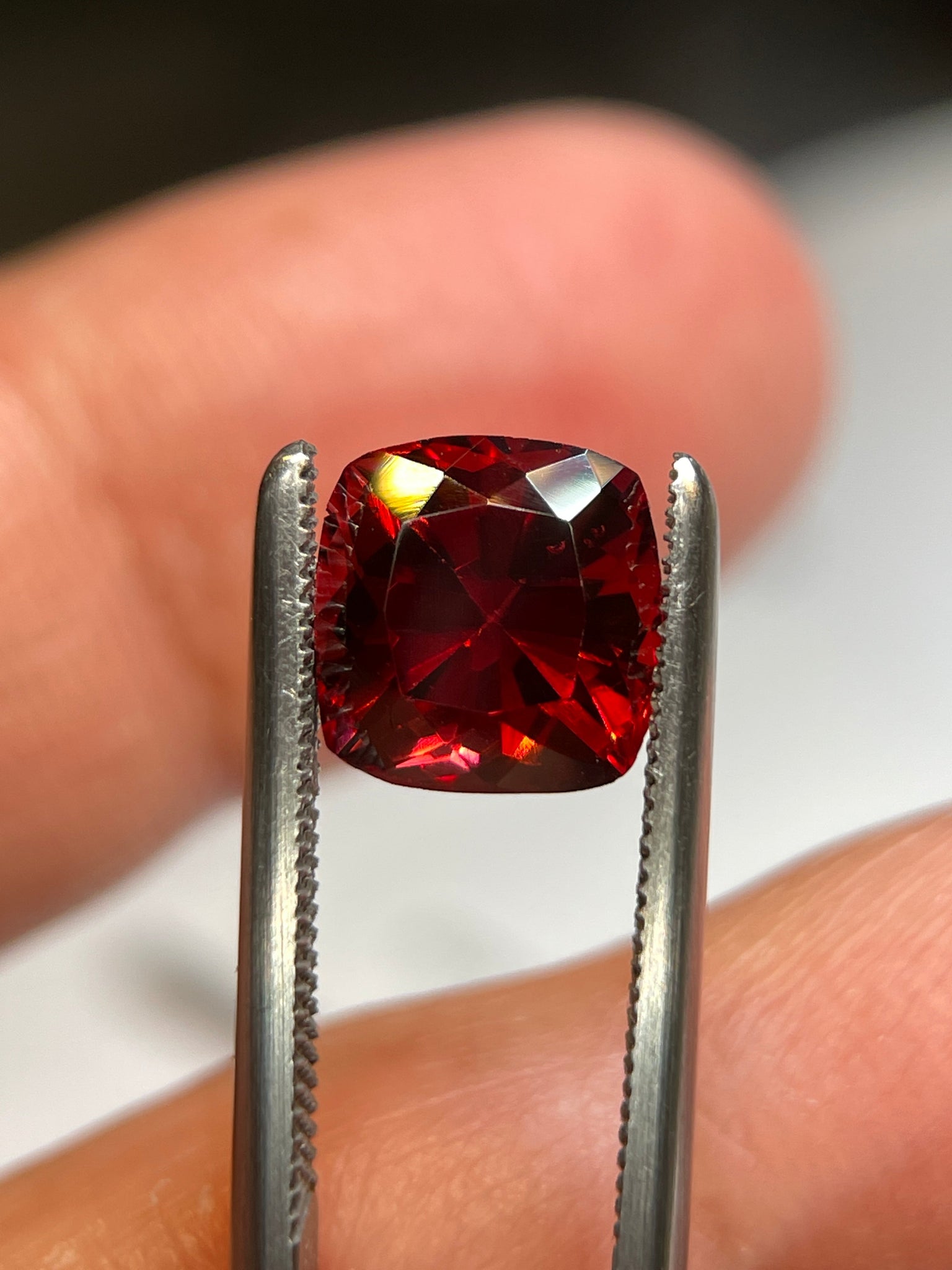 3.35Ct Malaya Garnet. Tanzania. Untreated Unheated