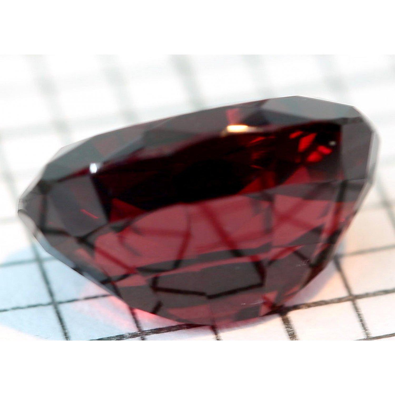 3.94ct Umba Garnet, Untreated Unheated-Gems Of East Africa