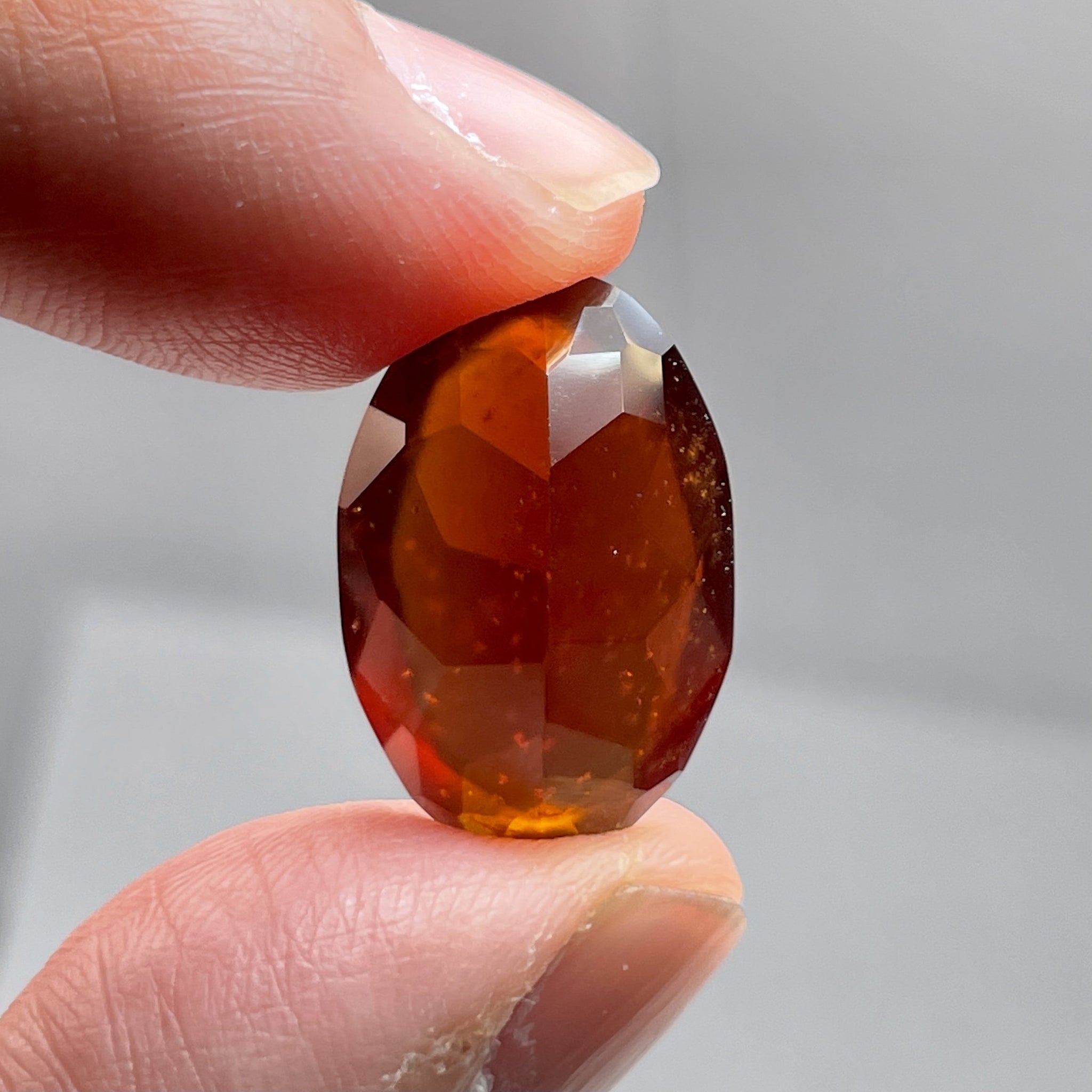 20.13Ct Hessonite Garnet Tanzania Untreated Unheated. 21.2 X 13.5 8 Mm. Use Either Side.