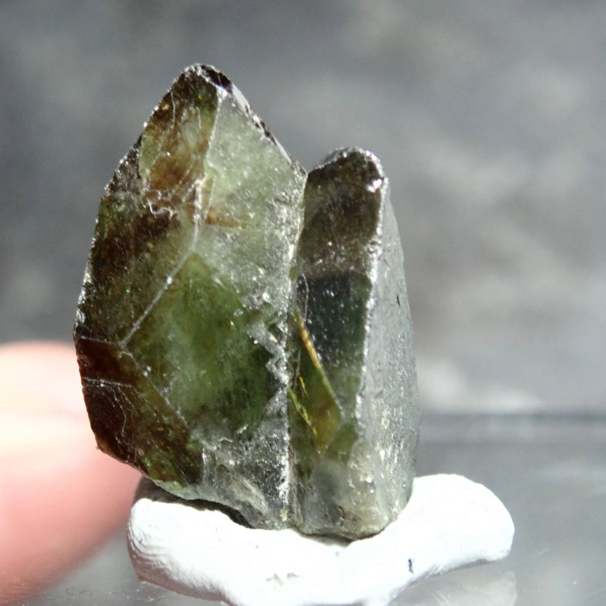 32.54Ct Chrome Sphene Crystal Tanzania Very Rare