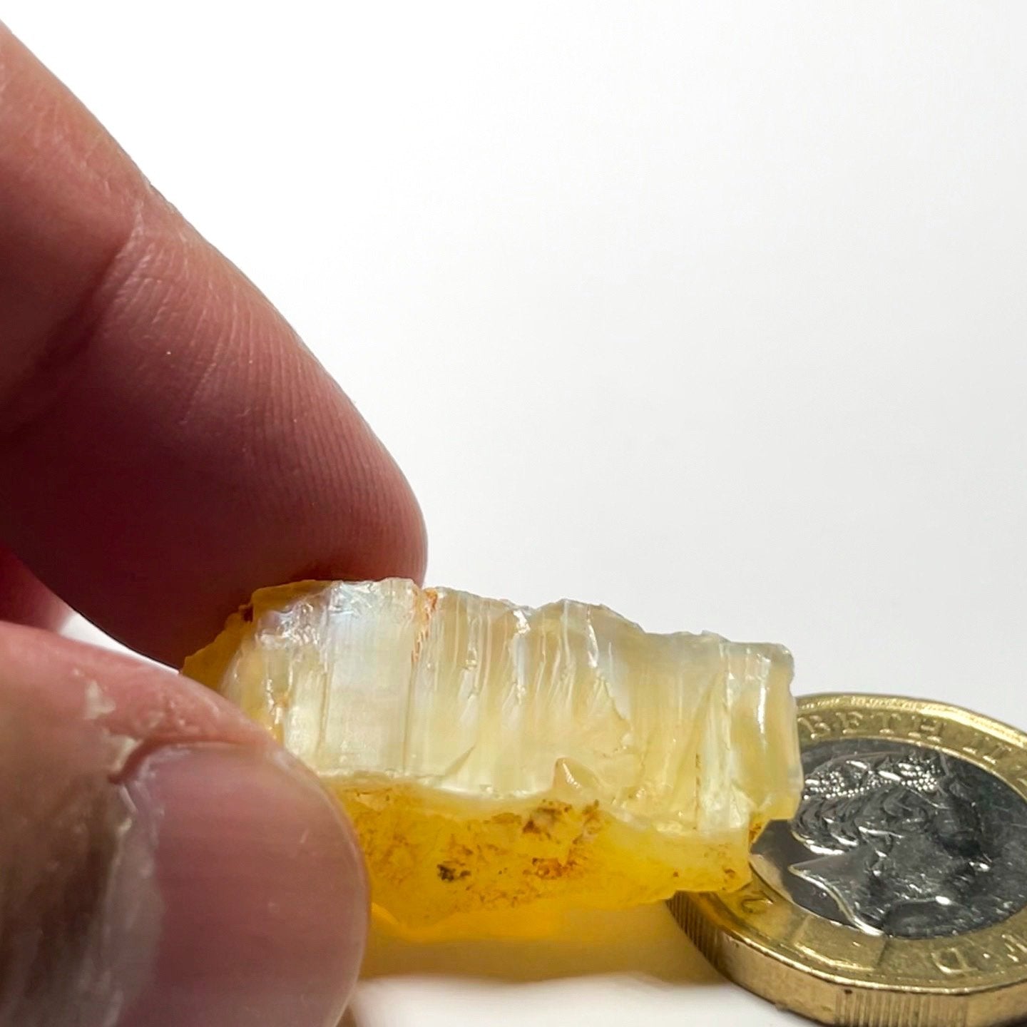 29.26Ct Opal Tanzania Untreated Unheated From A 1999 Deposit Chatoyant (Pearly Cats-Eye Effect)