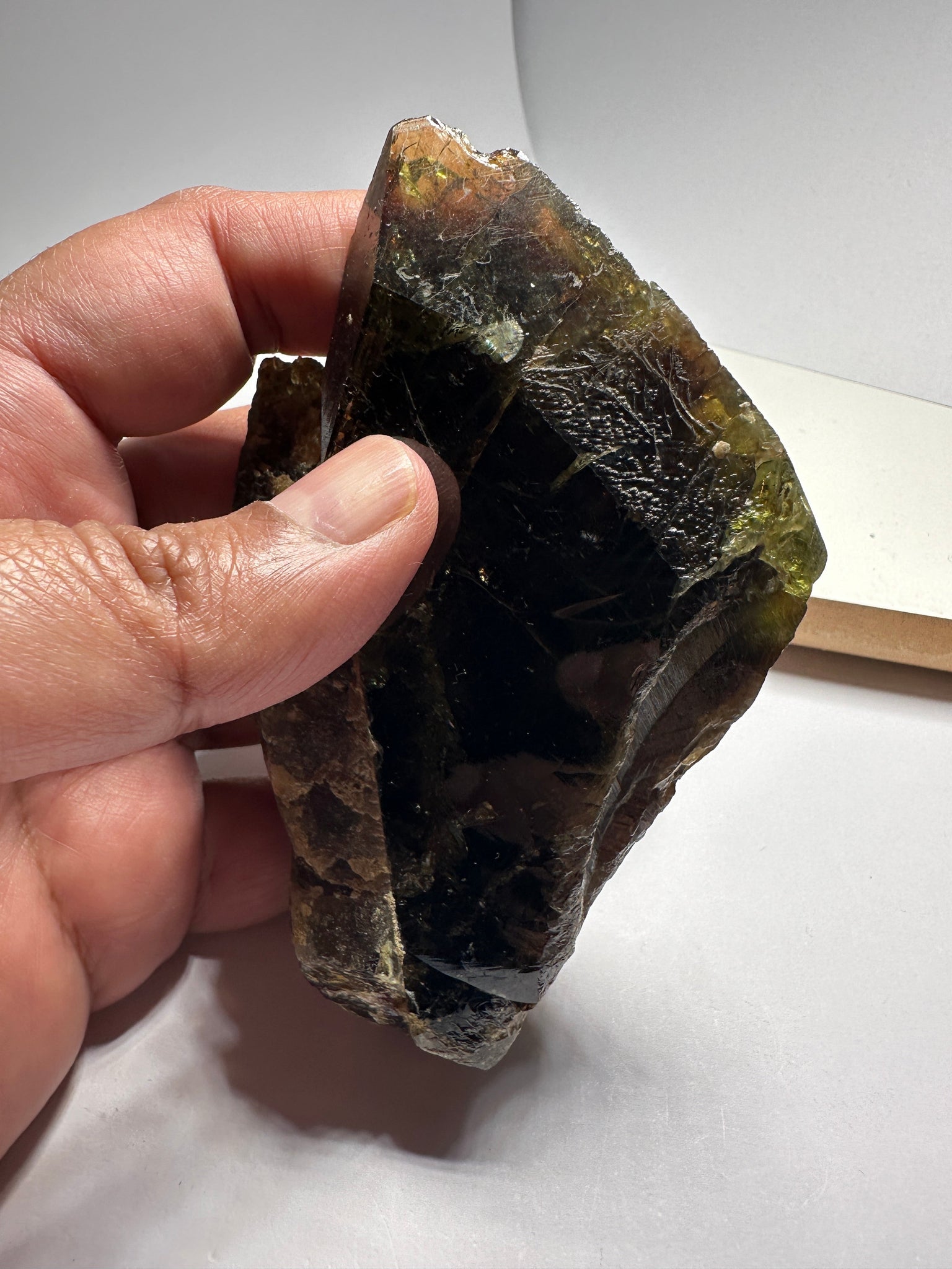 363.20Gm / 1816Ct Tanzanian Chrome Sphene Crystal. Unheated Untreated. 119Mm X 68.50Mm 44.00Mm