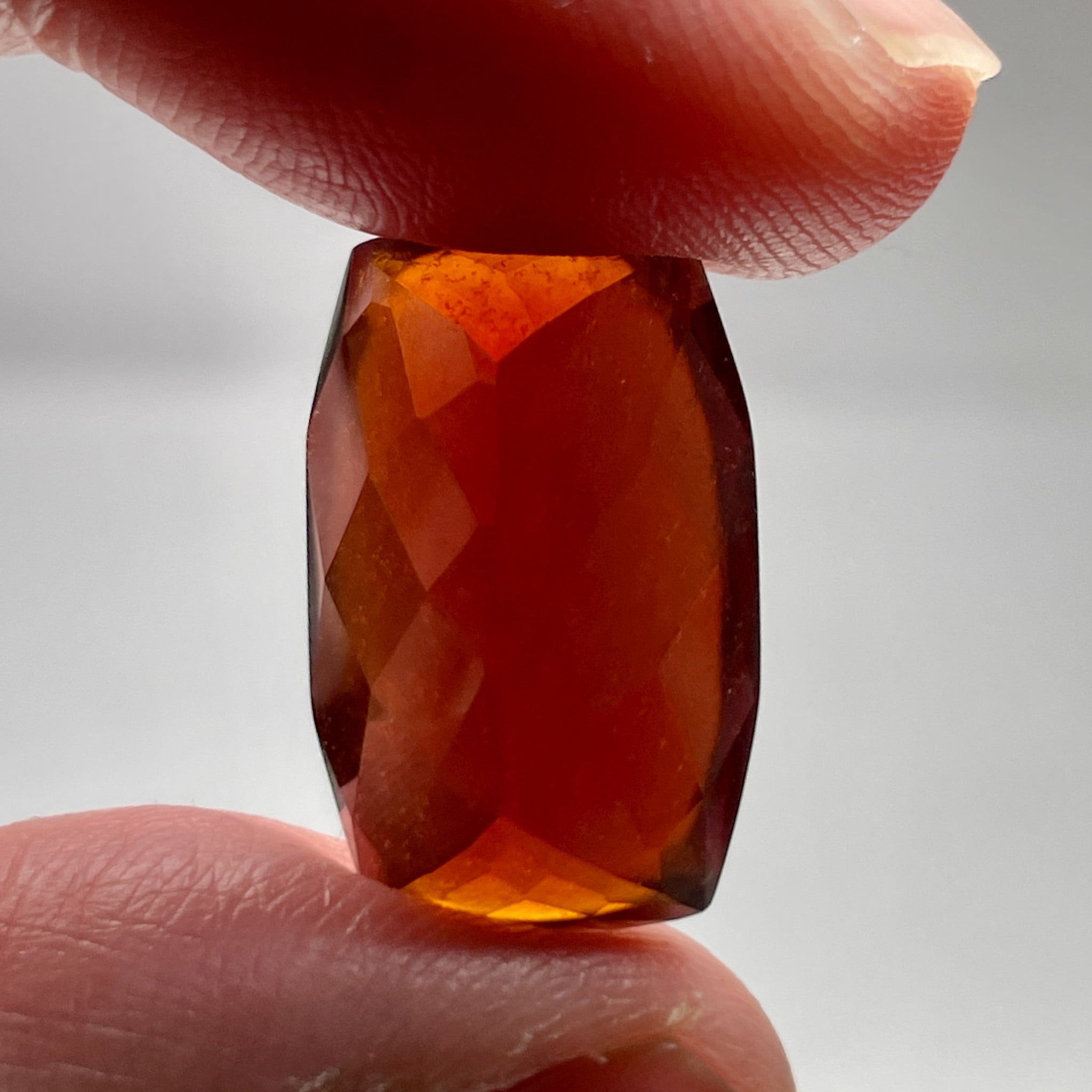 23.80Ct Hessonite Garnet Tanzania Untreated Unheated. 20 X 12.5 9 Mm. Use Either Side.