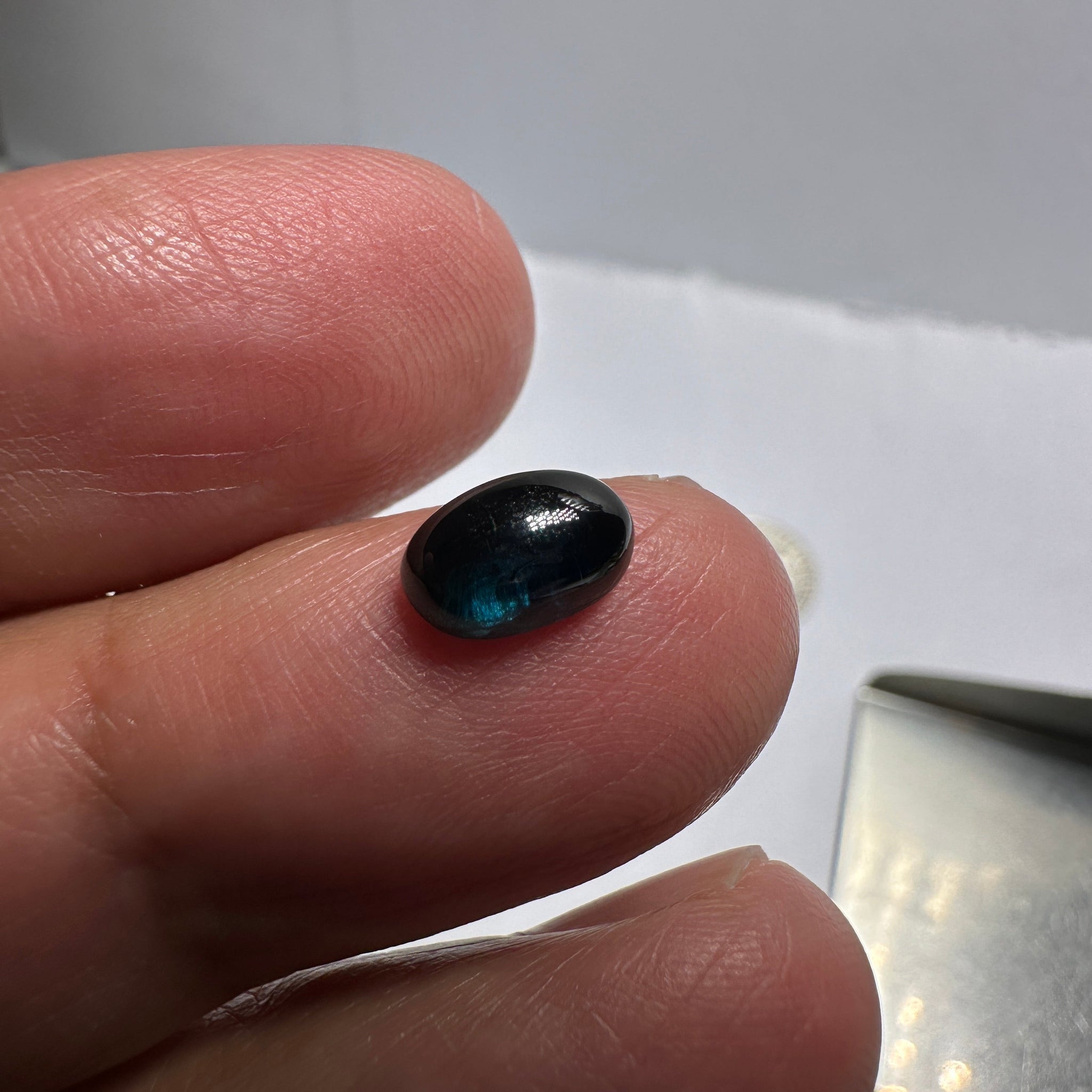 1.80Ct Sapphire Cabochon Kenya. Untreated Unheated. Can Be Used As Is Or Facet It Into A Cut Stone.