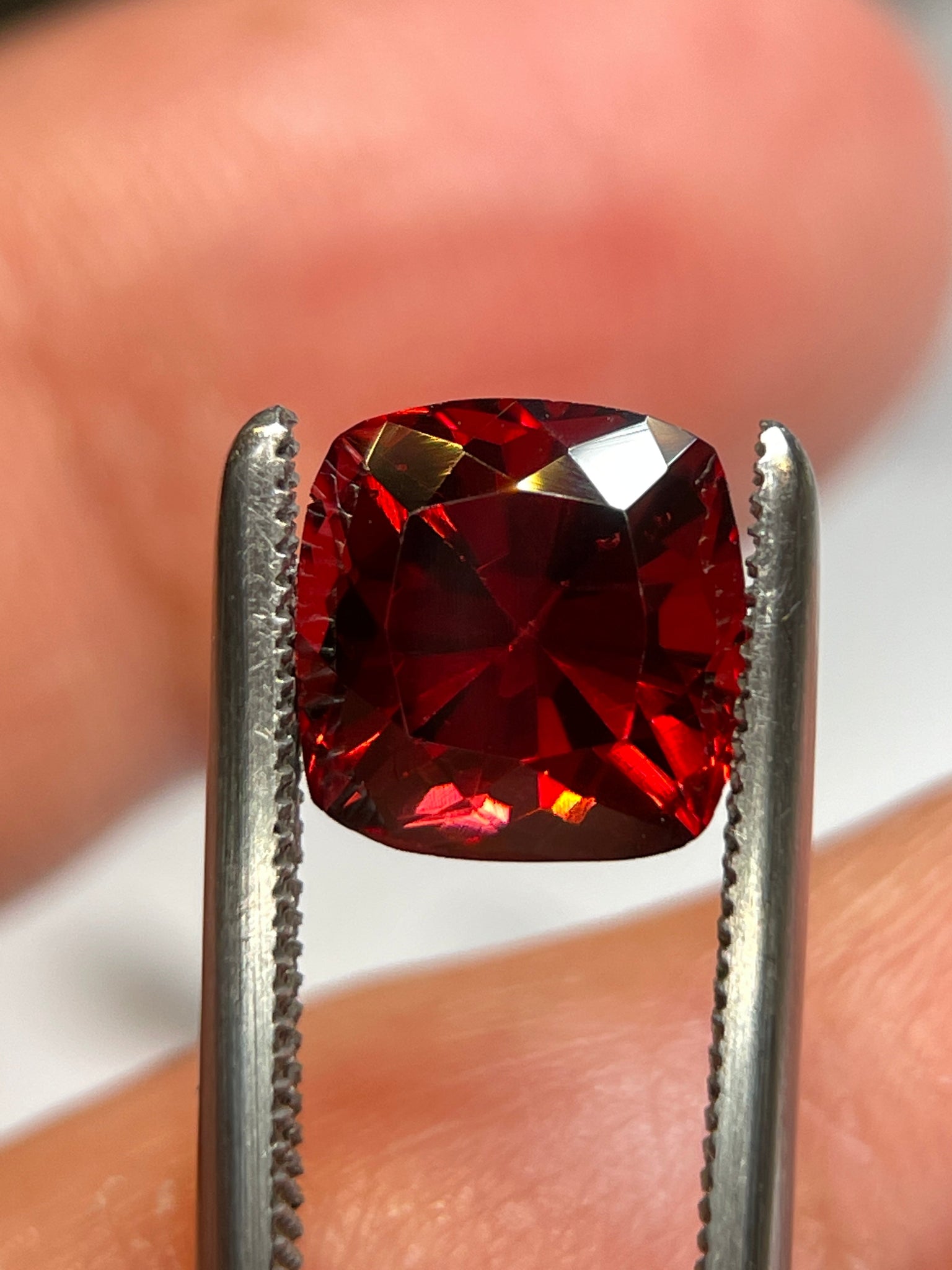 3.35Ct Malaya Garnet. Tanzania. Untreated Unheated