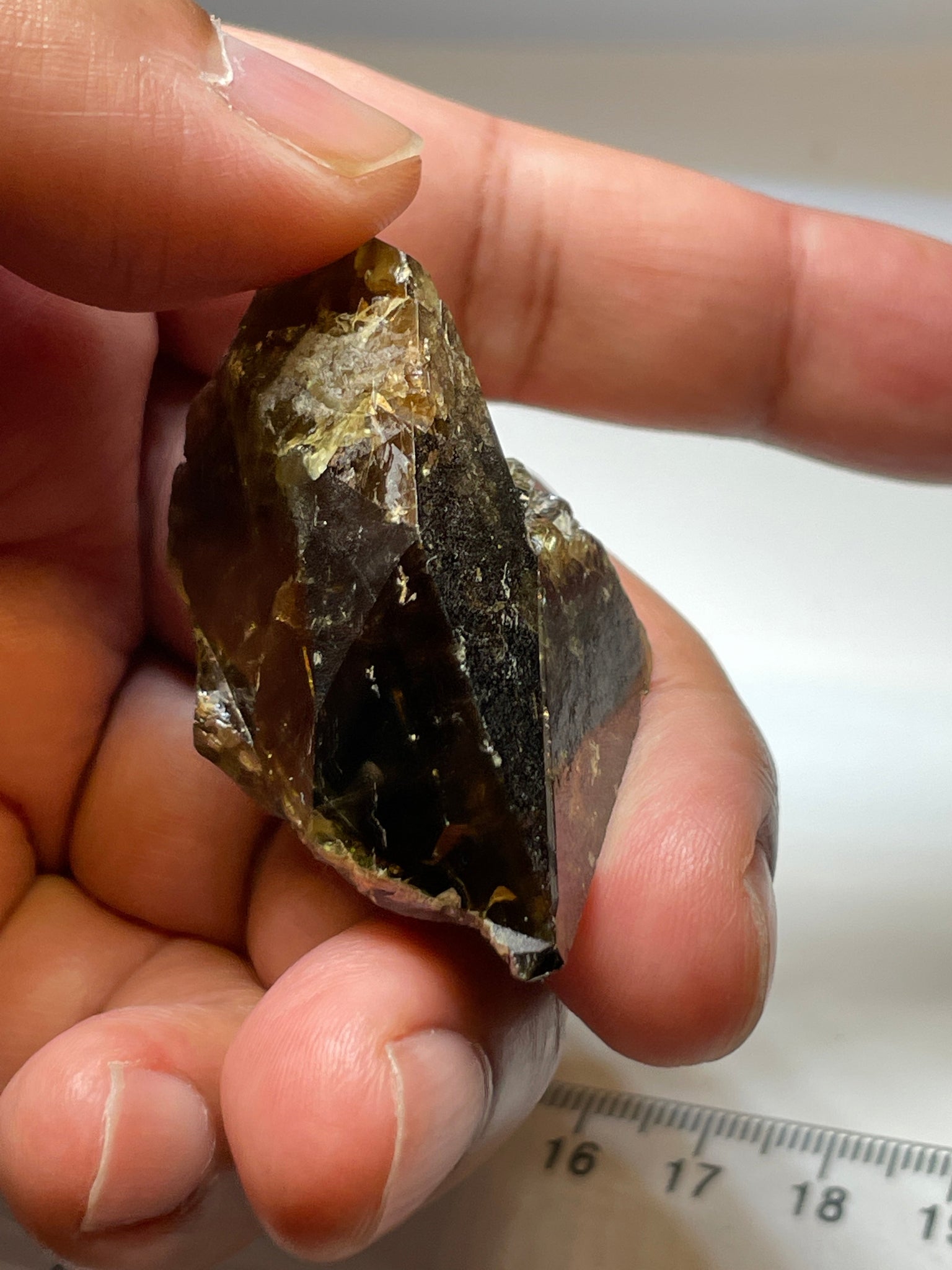 241.59Ct / 43.31Gm Tanzanian Sphene Crystal Untreated Unheated. Very High End Ultra Rare