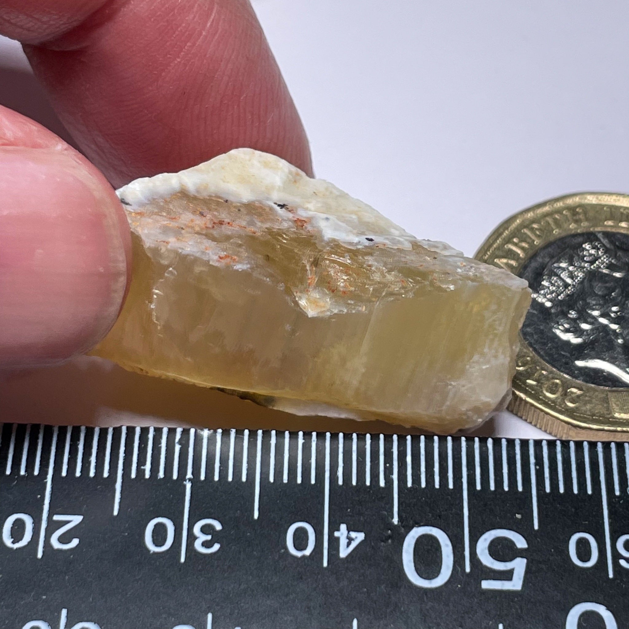 42.51Ct Opal Tanzania Untreated Unheated From A 1999 Deposit Chatoyant (White Pearly Cats-Eye