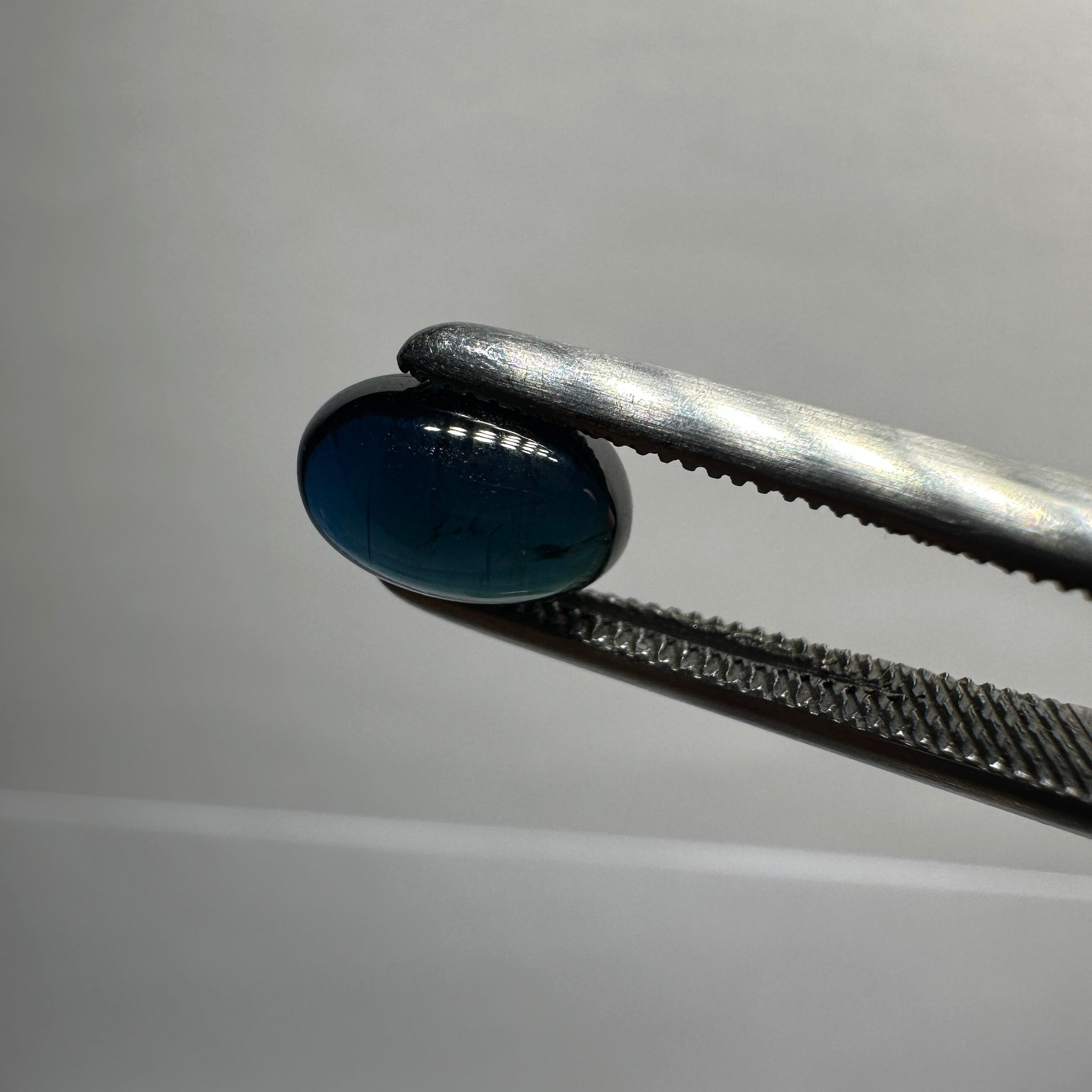 1.80Ct Sapphire Cabochon Kenya. Untreated Unheated. Can Be Used As Is Or Facet It Into A Cut Stone.