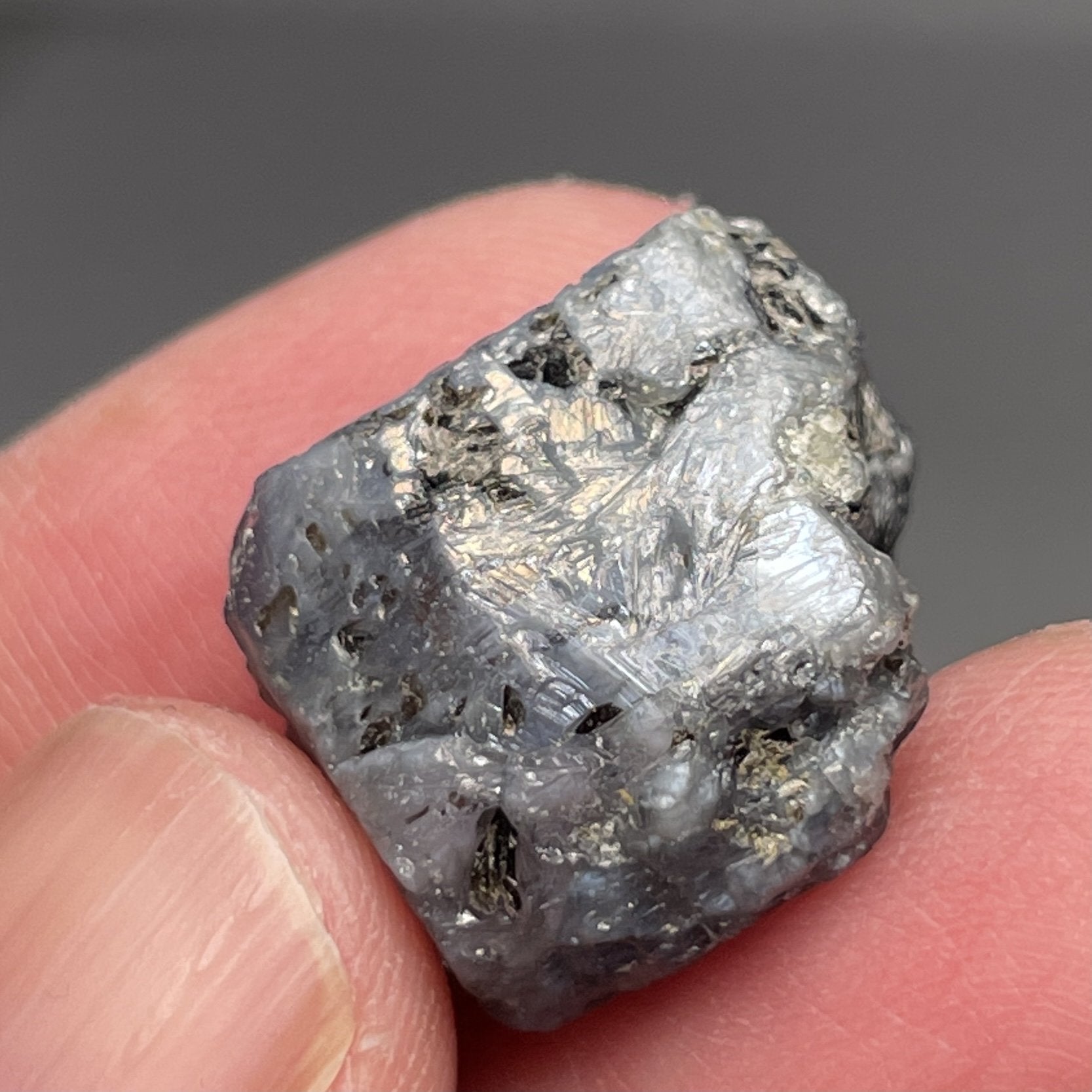 37.19Ct Alexandrite Crystal Manyara Tanzania Untreated Unheated. 17.1 X 12.2 15.2Mm