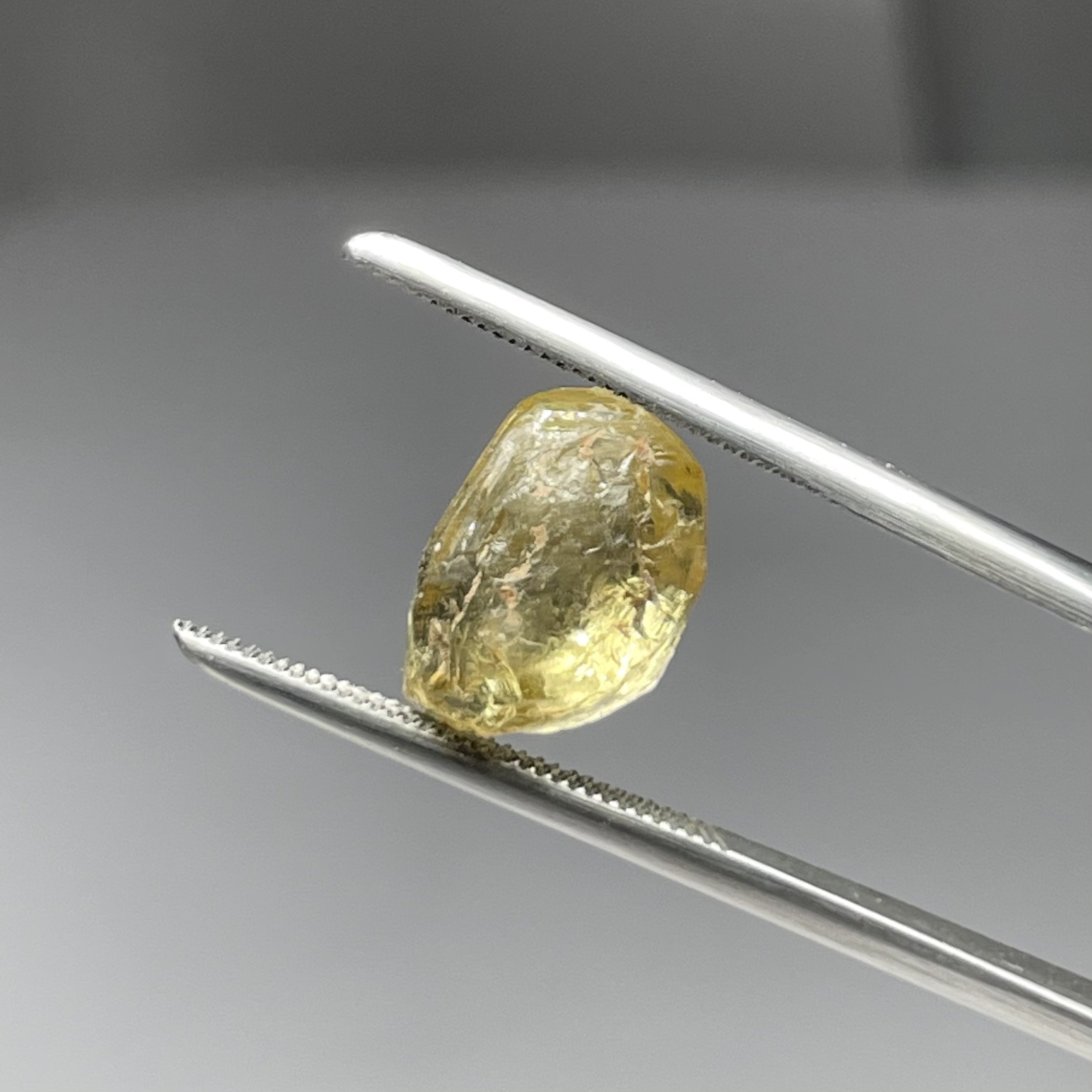 5.33Ct Yellow Tourmaline Crystal Vvs-If Tanzania Untreated Unheated. 11 X 7 6Mm