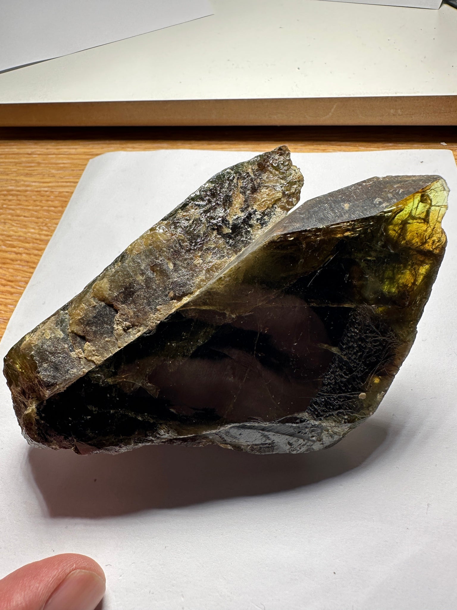 363.20Gm / 1816Ct Tanzanian Chrome Sphene Crystal. Unheated Untreated. 119Mm X 68.50Mm 44.00Mm