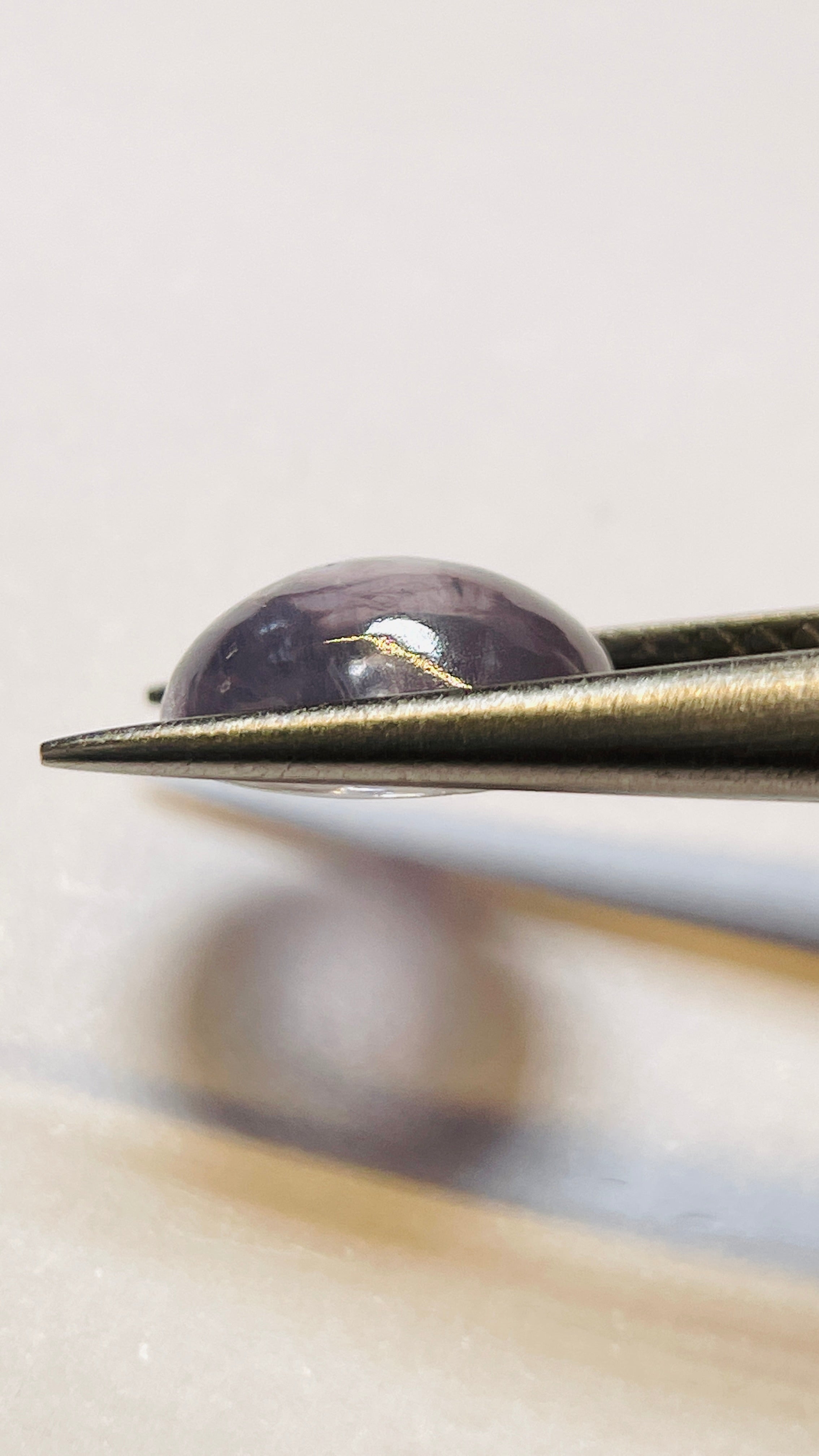 5.20Ct Colour Change / Shift Sapphire Cabochon Umba Valley Tanzania. Untreated Unheated.