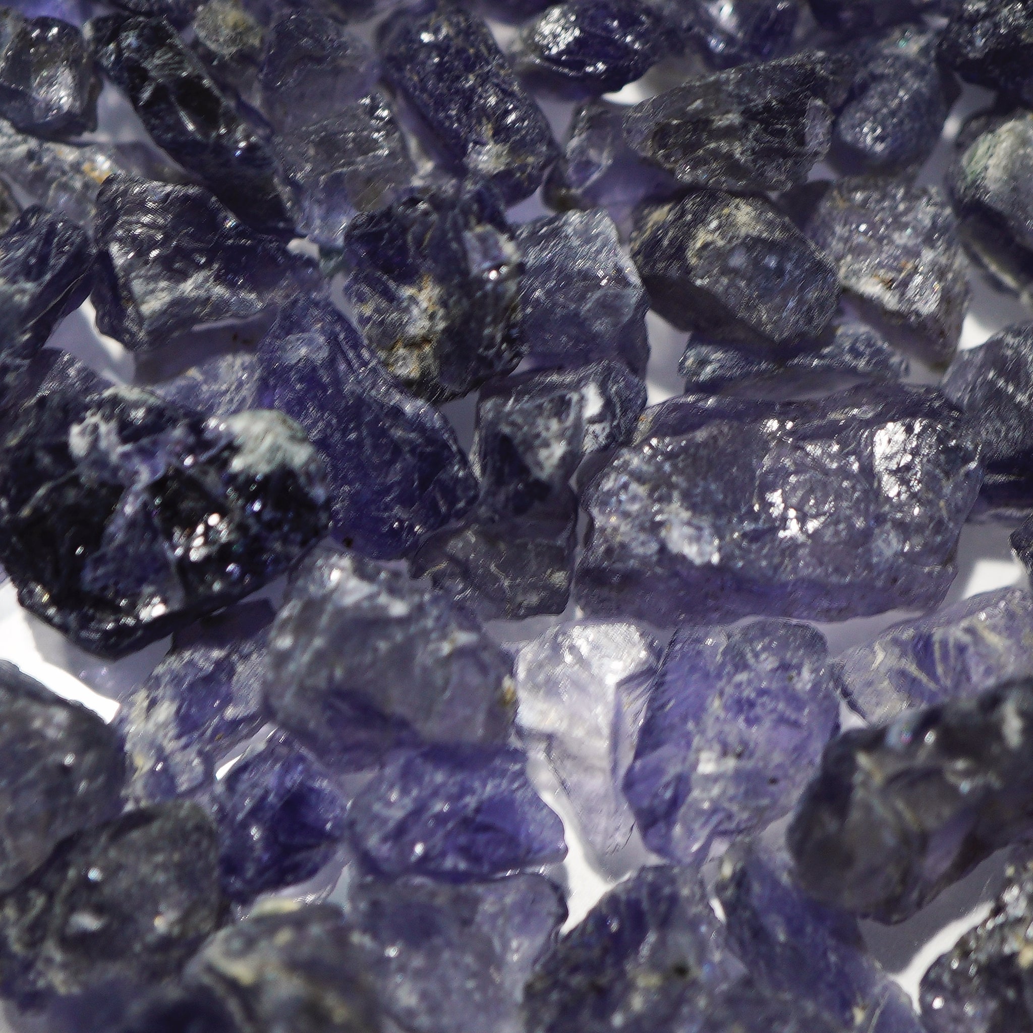 50G Iolite Lots Tanzania Blind Pour Basis 0.2G - 3G Sizes Cab Grade To Bead Rough Buy As Much You