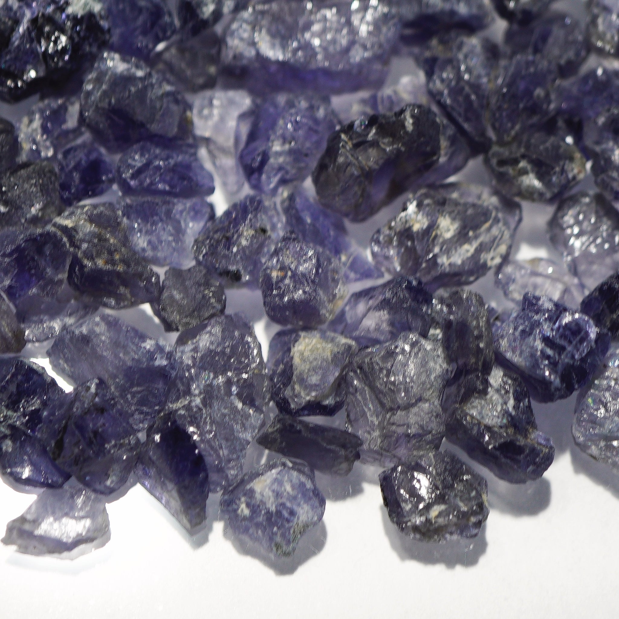 50G Iolite Lots Tanzania Blind Pour Basis 0.2G - 3G Sizes Cab Grade To Bead Rough Buy As Much You