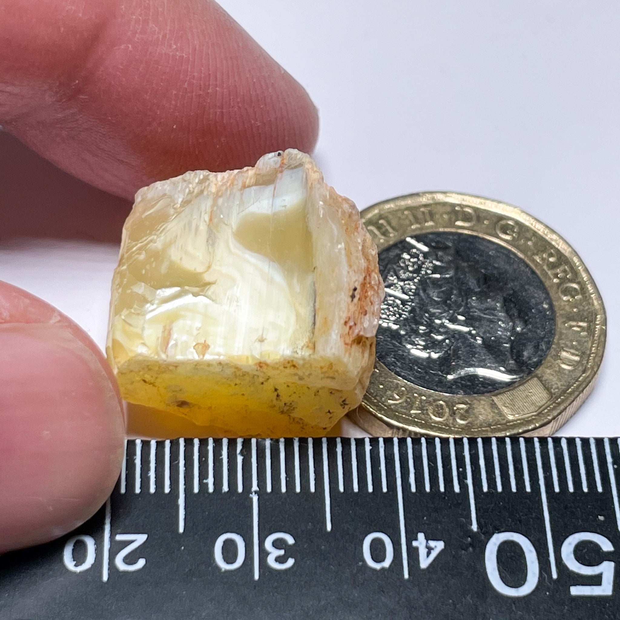 28.93Ct Opal Tanzania Untreated Unheated From A 1999 Deposit Chatoyant (White Pearly Cats-Eye