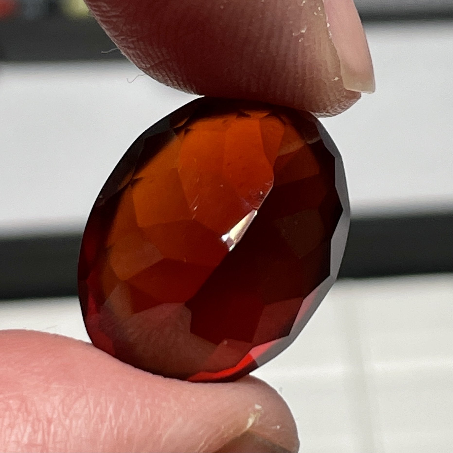 22.88Ct Hessonite Garnet Tanzania Untreated Unheated. 19 X 14 9.1 Mm. Use Either Side.