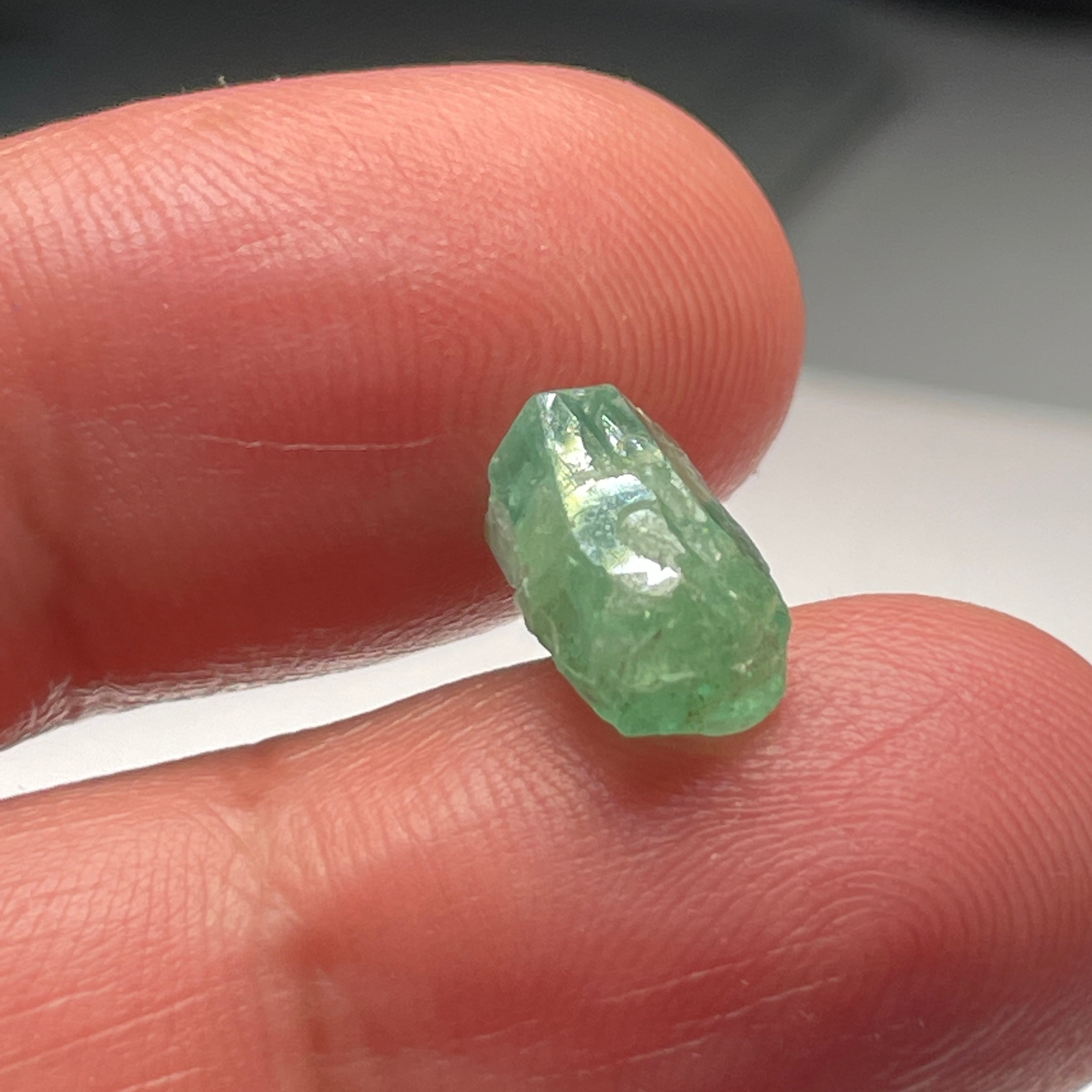 3.83Ct Emerald Crystal. Tanzania. No Oil Untreated Unheated.