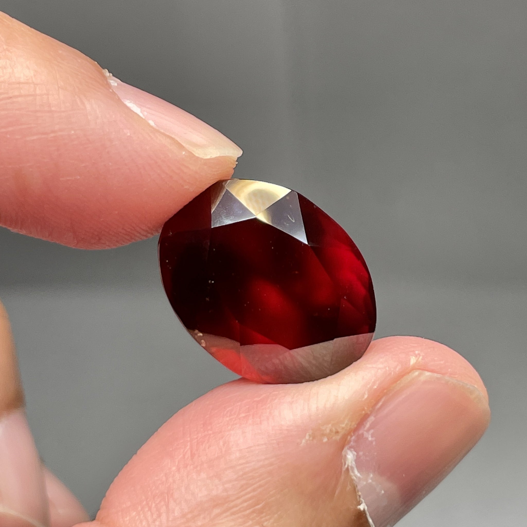 22.88Ct Hessonite Garnet Tanzania Untreated Unheated. 19 X 14 9.1 Mm. Use Either Side.